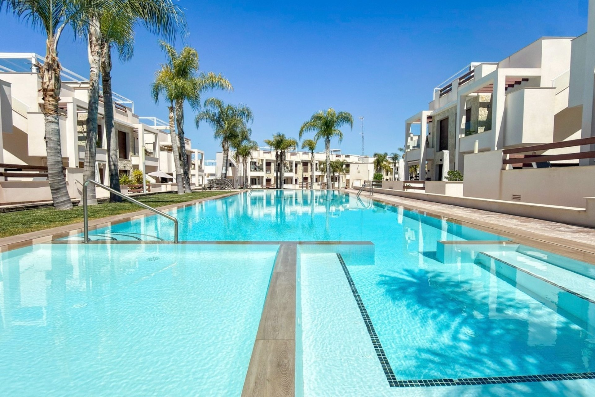 Odsprzedaż - Mieszkanie w bloku - Torrevieja - Los Balcones - Los Altos 
