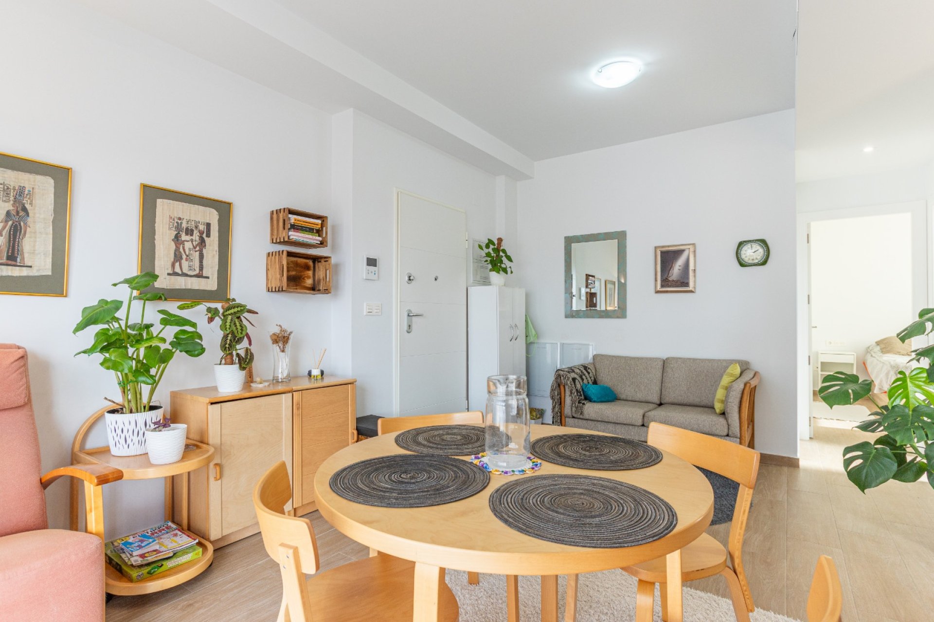 Odsprzedaż - Mieszkanie w bloku - Torrevieja - Nueva Torrevieja