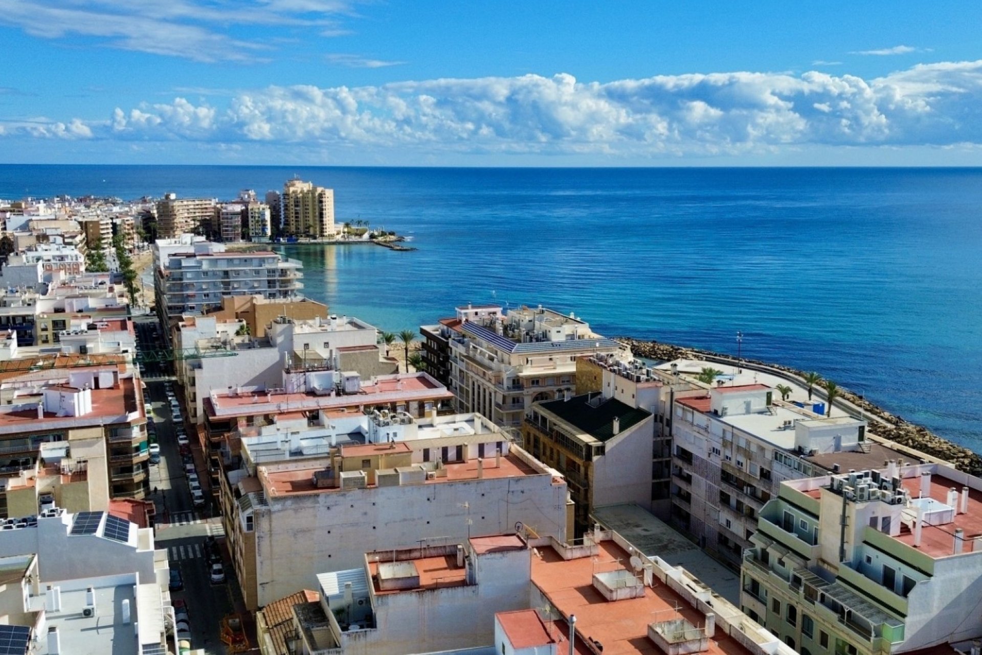 Odsprzedaż - Mieszkanie w bloku - Torrevieja - Playa del Cura
