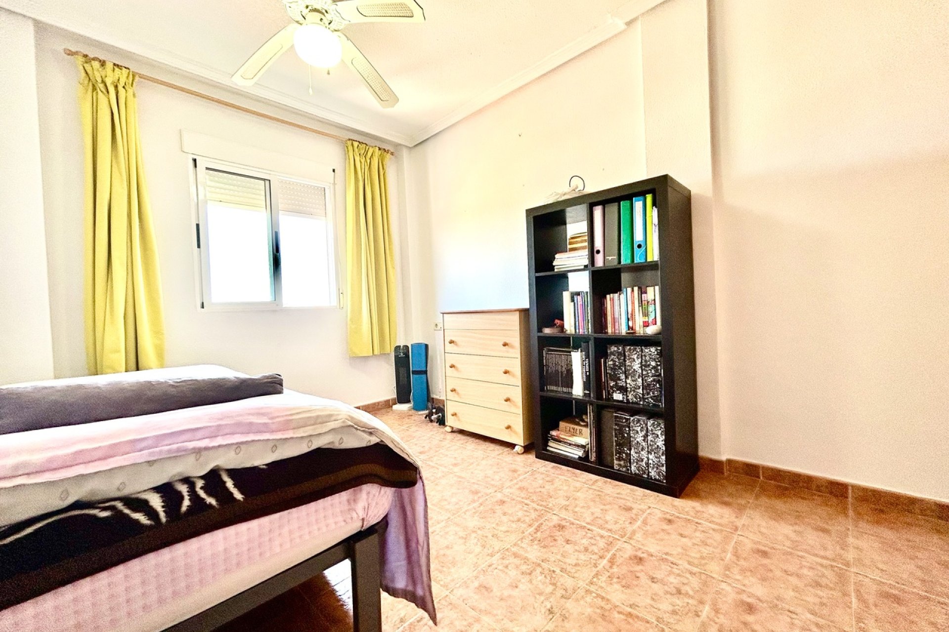 Odsprzedaż - Mieszkanie w bloku - Torrevieja - Punta Prima
