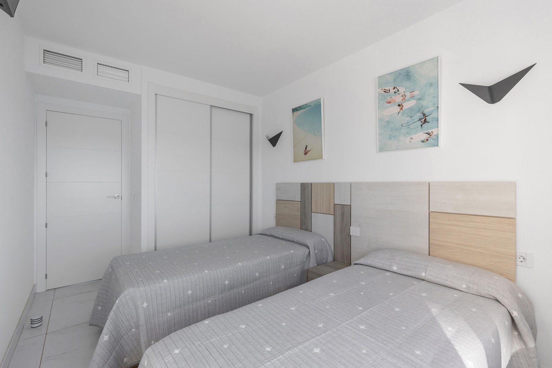 Odsprzedaż - Mieszkanie w bloku - Torrevieja - Punta Prima