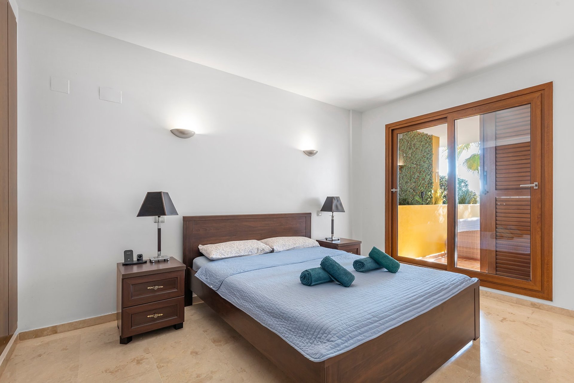 Odsprzedaż - Mieszkanie w bloku - Torrevieja - Punta Prima