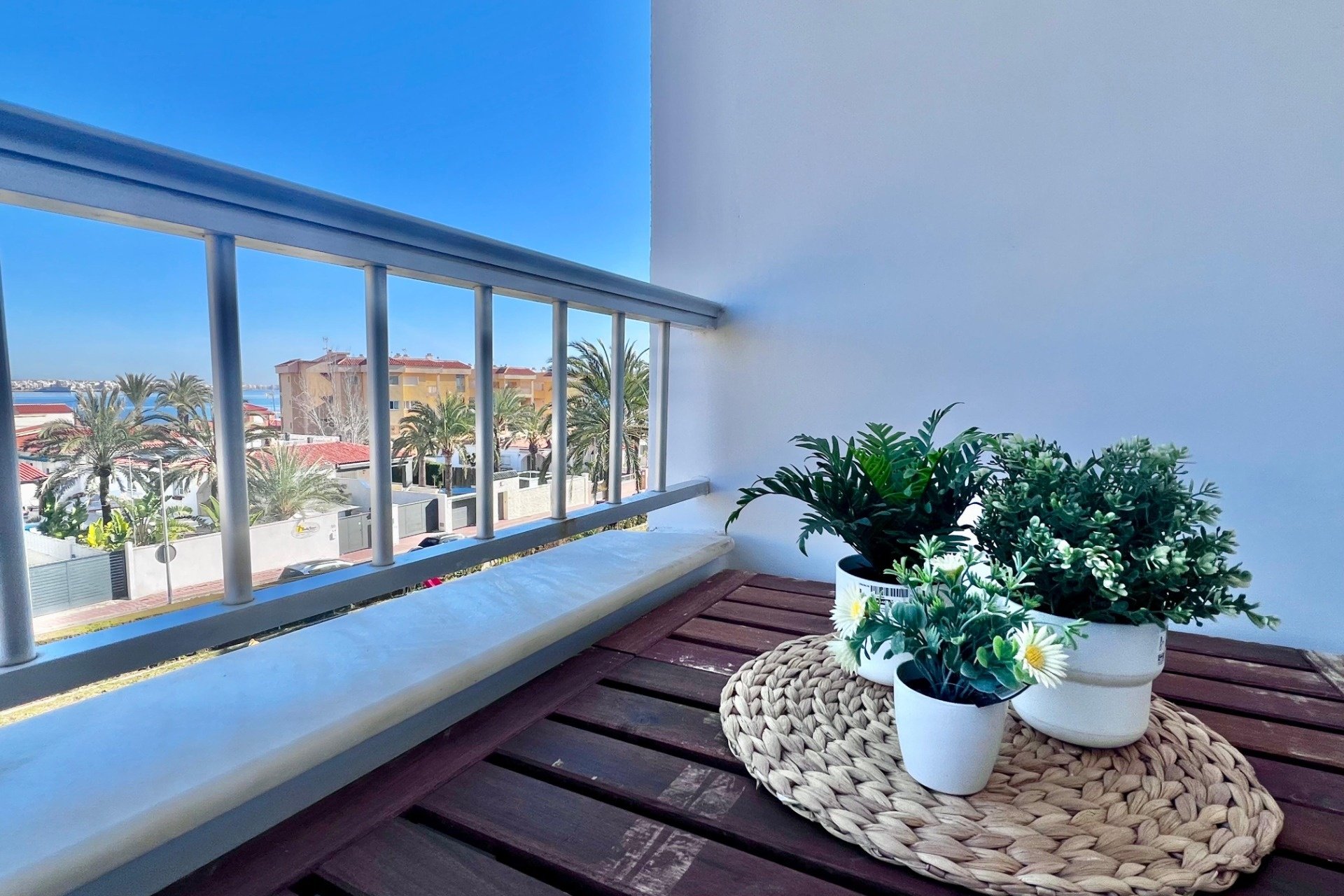 Odsprzedaż - Mieszkanie w bloku - Torrevieja - Punta Prima