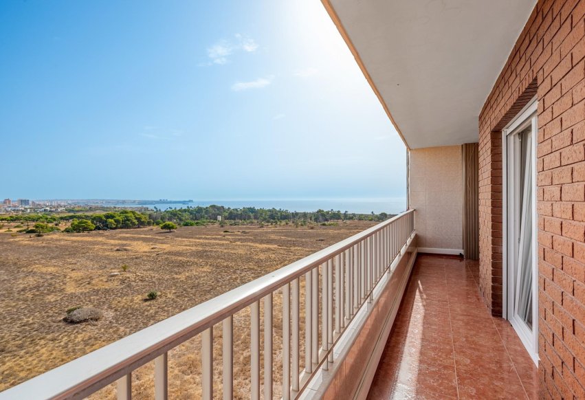 Odsprzedaż - Mieszkanie w bloku - Torrevieja - Punta Prima
