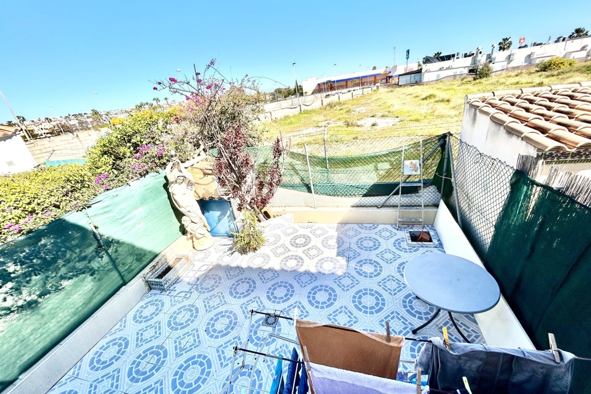 Odsprzedaż - Mieszkanie w bloku - Torrevieja - Punta Prima