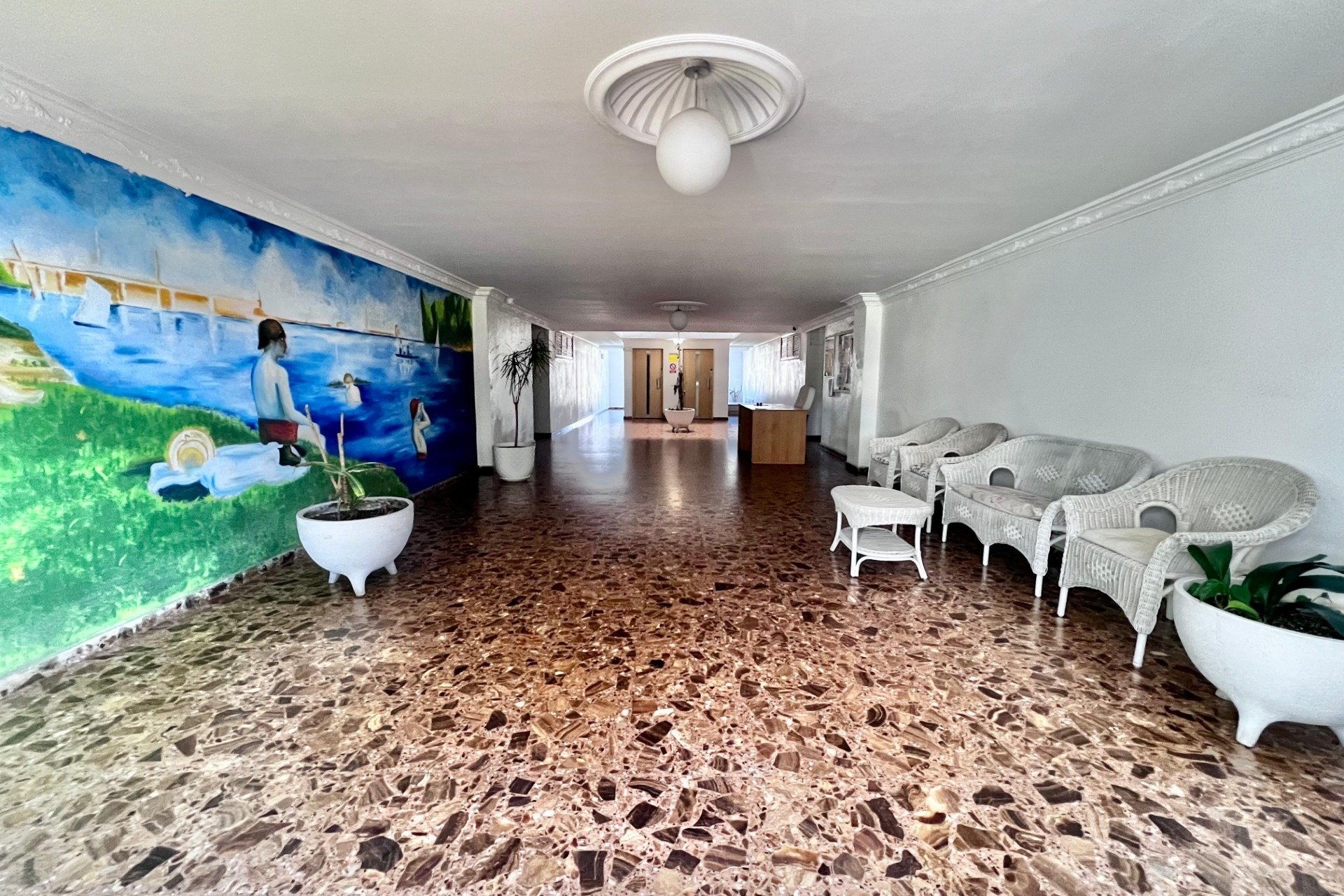 Odsprzedaż - Mieszkanie w bloku - Torrevieja - Punta Prima