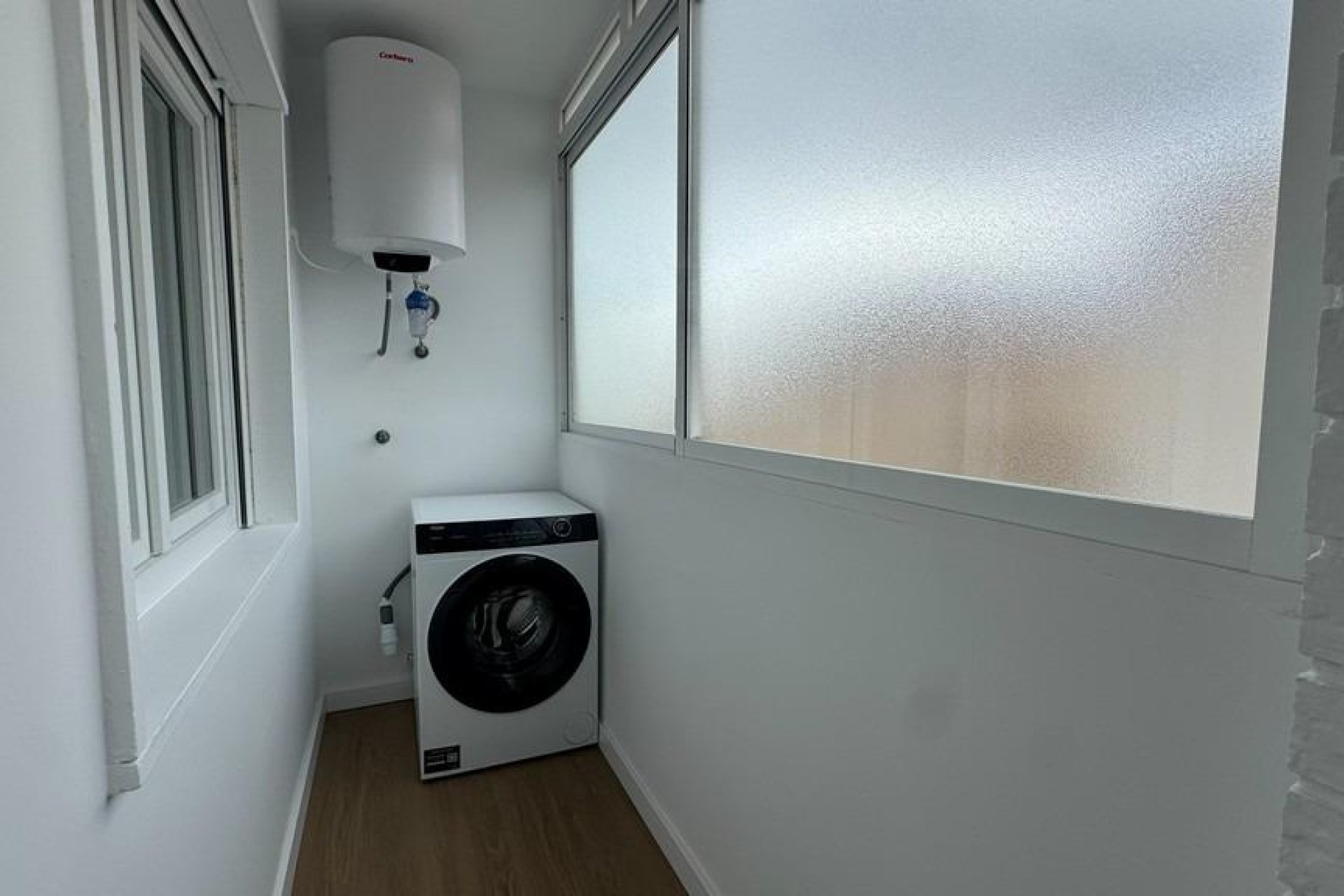 Odsprzedaż - Mieszkanie w bloku - Torrevieja - Punta Prima