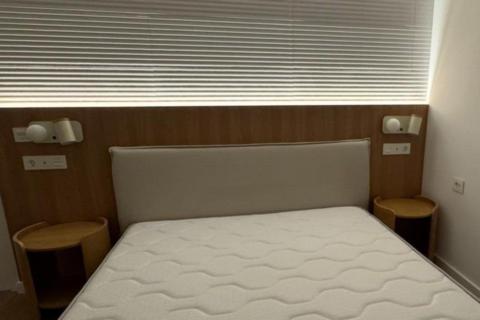 Odsprzedaż - Mieszkanie w bloku - Torrevieja - Punta Prima