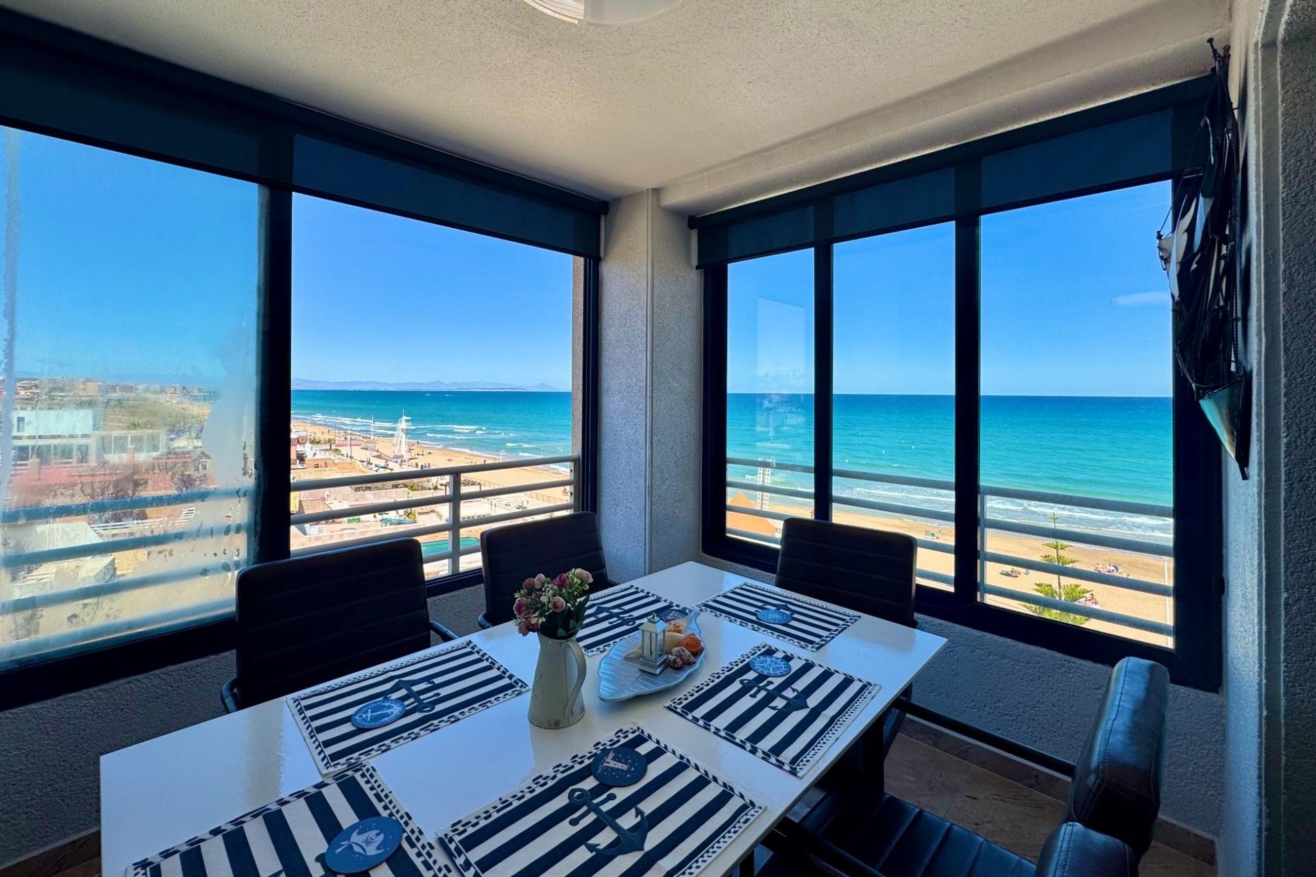 Odsprzedaż - Mieszkanie w bloku - Torrevieja - Torre la mata