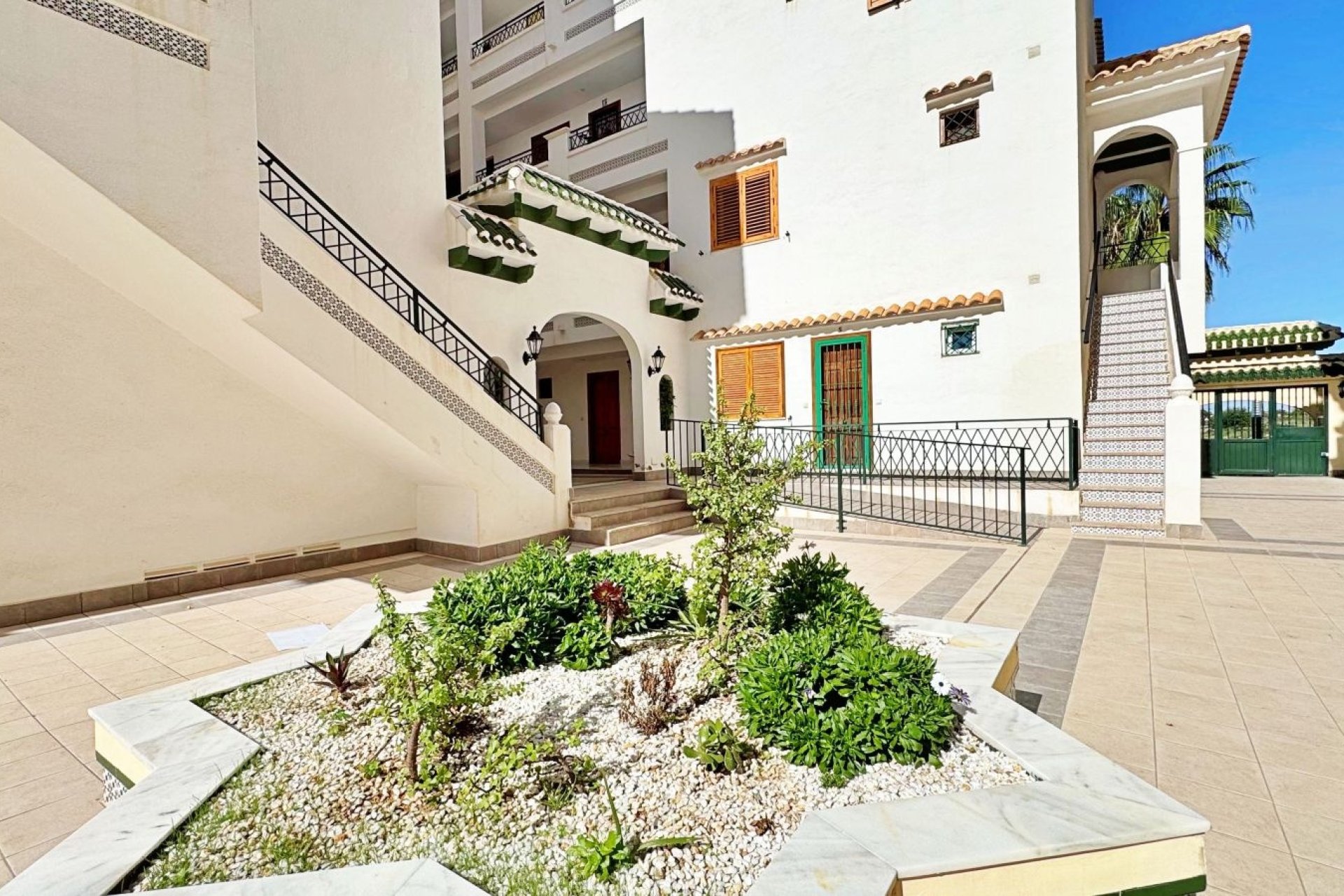 Odsprzedaż - Mieszkanie w bloku - Torrevieja - Torrelamata - La Mata