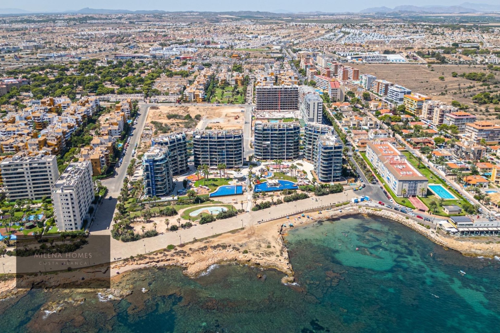 Odsprzedaż - Mieszkanie w bloku - Torrevieja