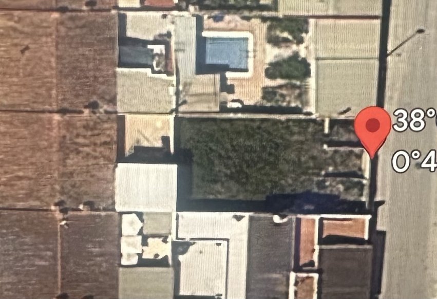 Odsprzedaż - Parcela - Benijofar