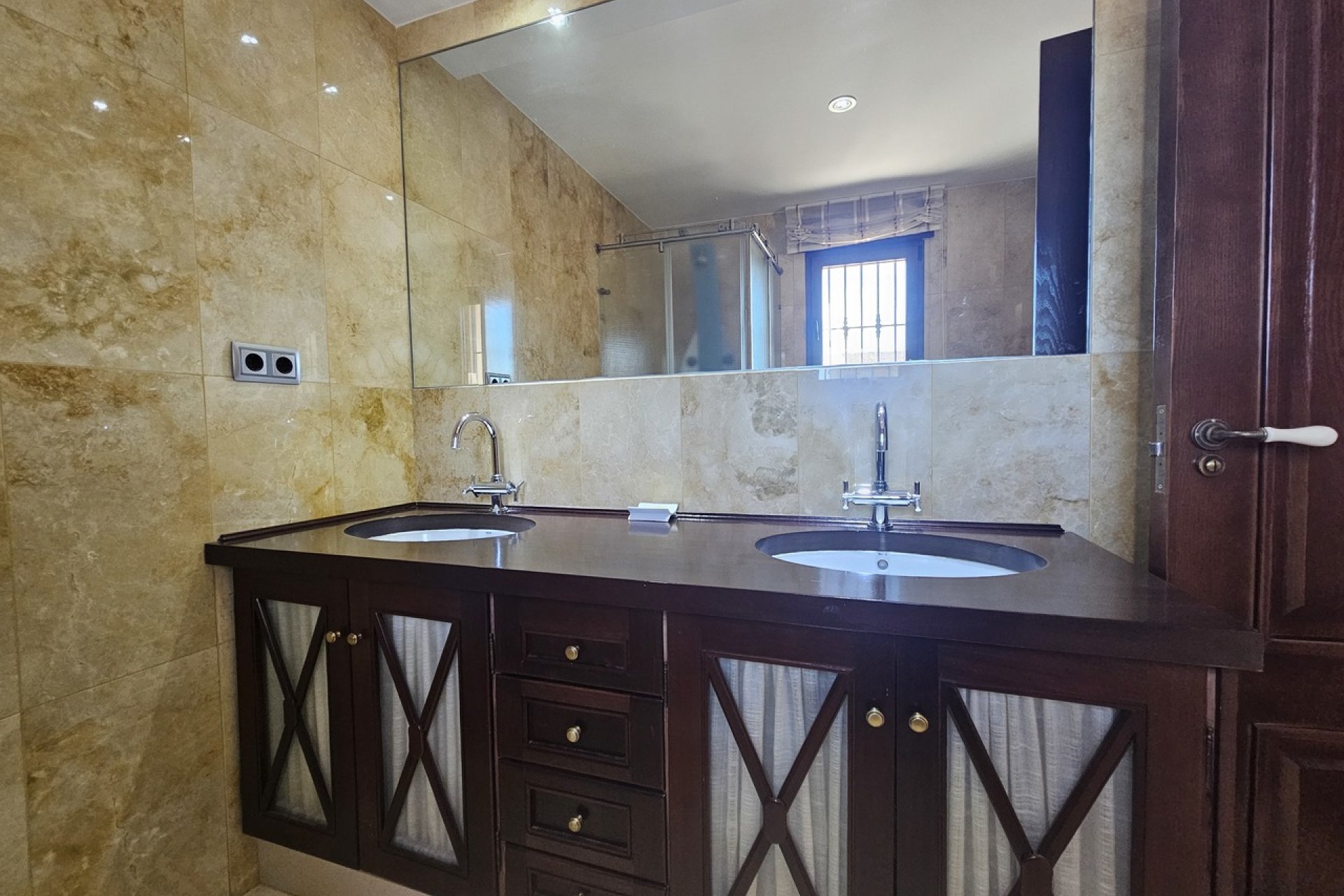 Odsprzedaż - Villa - La Manga del Mar Menor - La Manga Club