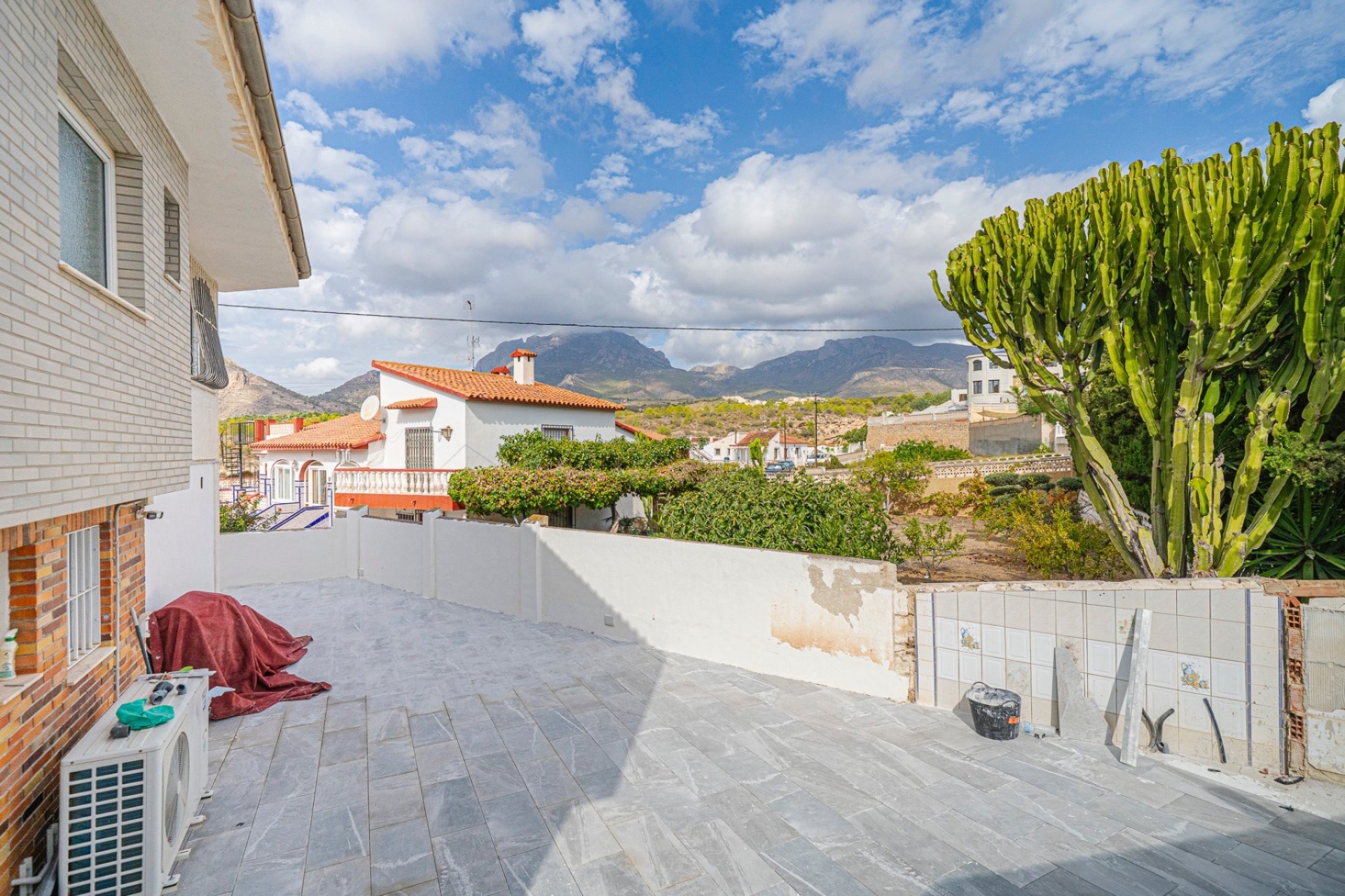 Odsprzedaż - Villa - La Nucía - Panorama