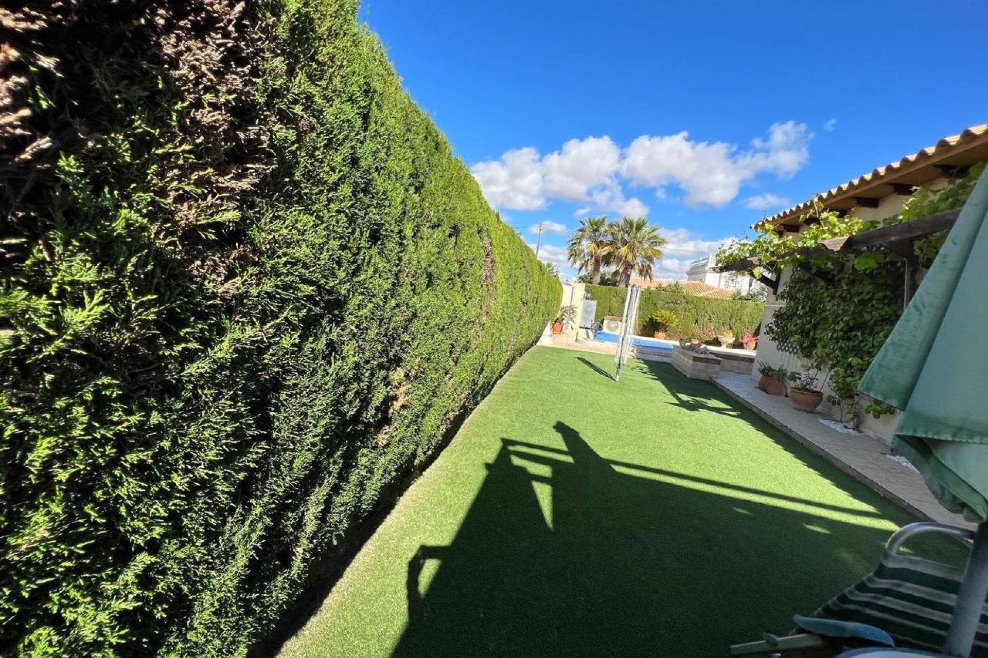 Odsprzedaż - Villa - Orihuela Costa - Cabo Roig