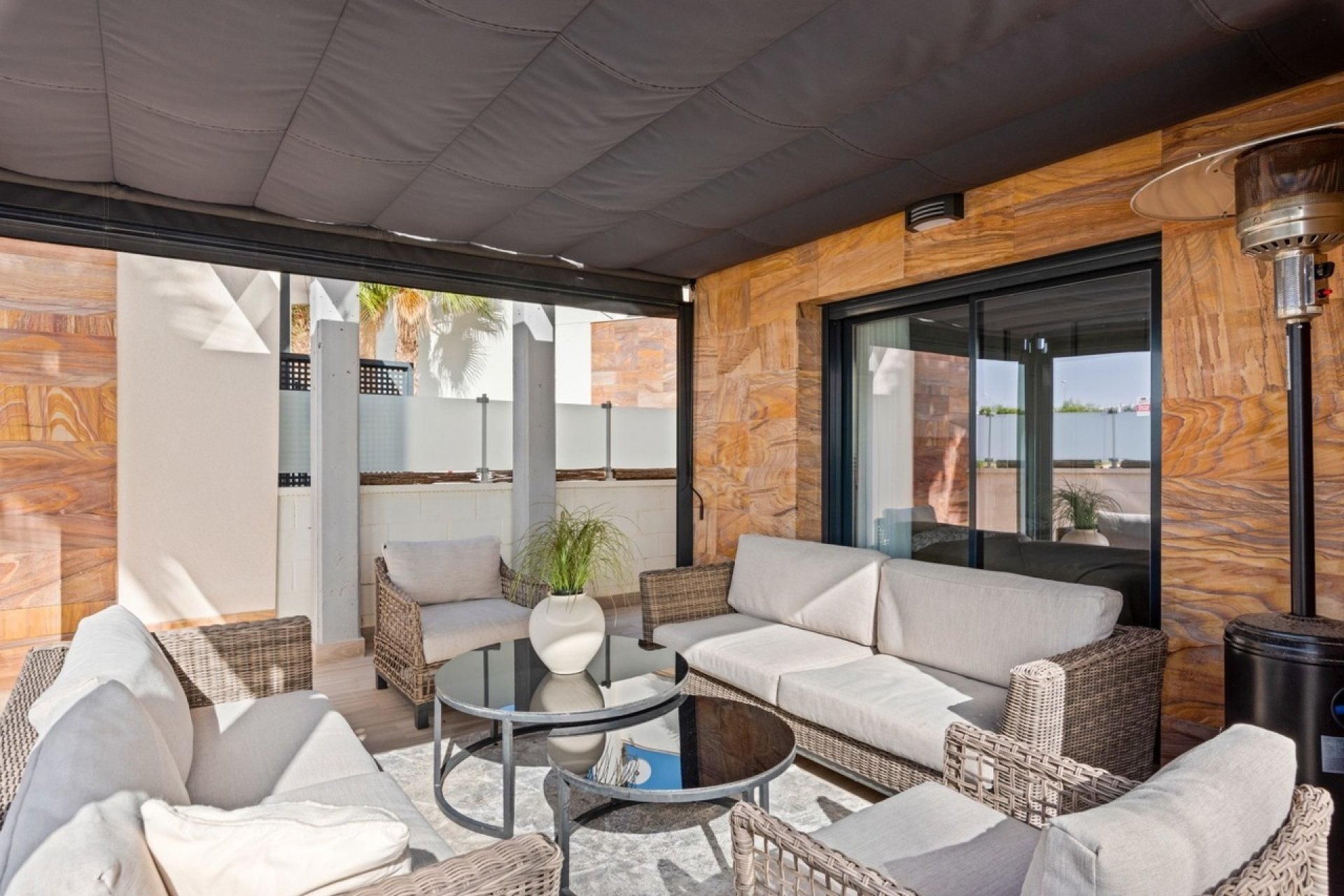 Odsprzedaż - Villa - Orihuela Costa - Cabo Roig