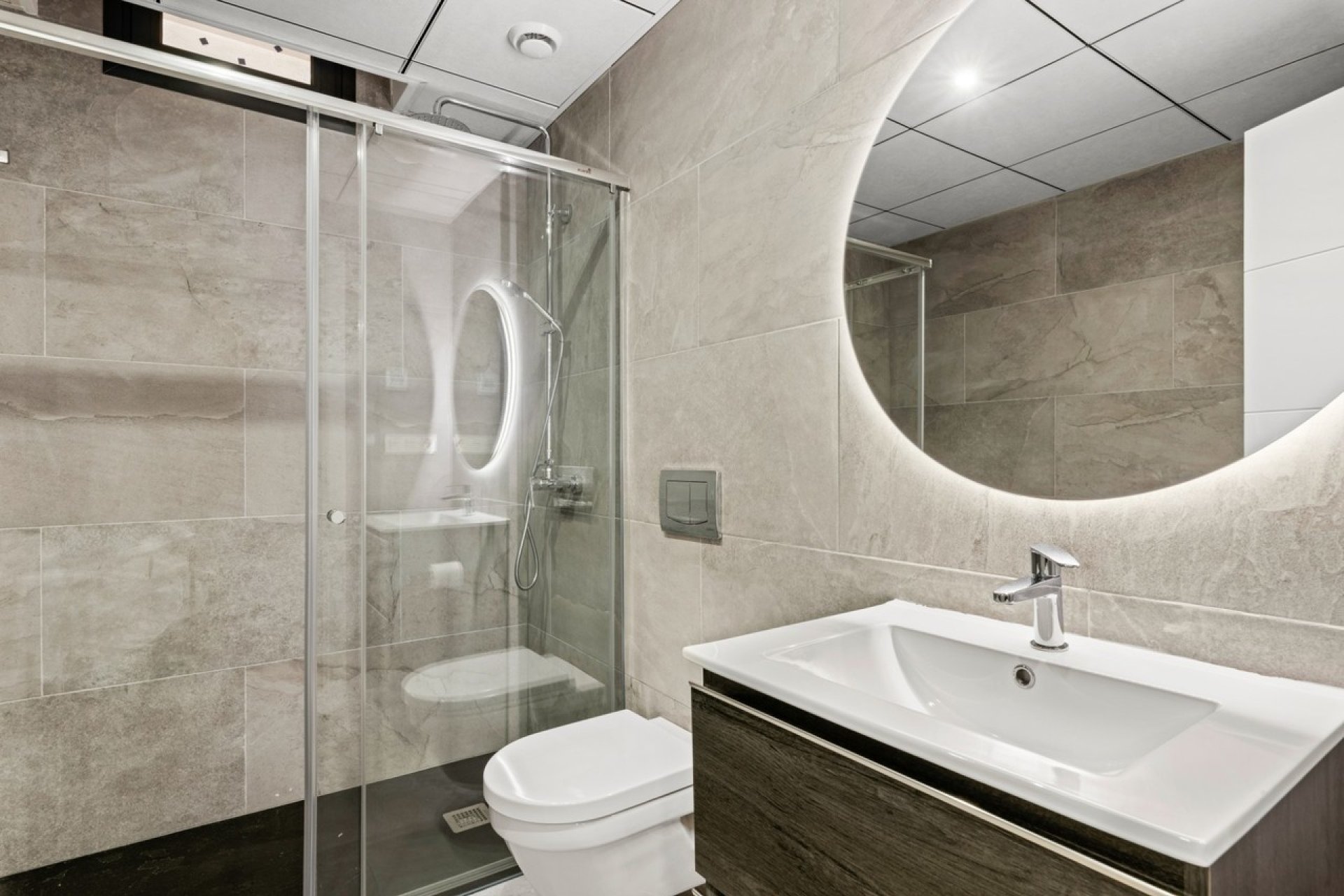 Odsprzedaż - Villa - Orihuela Costa - Cabo Roig