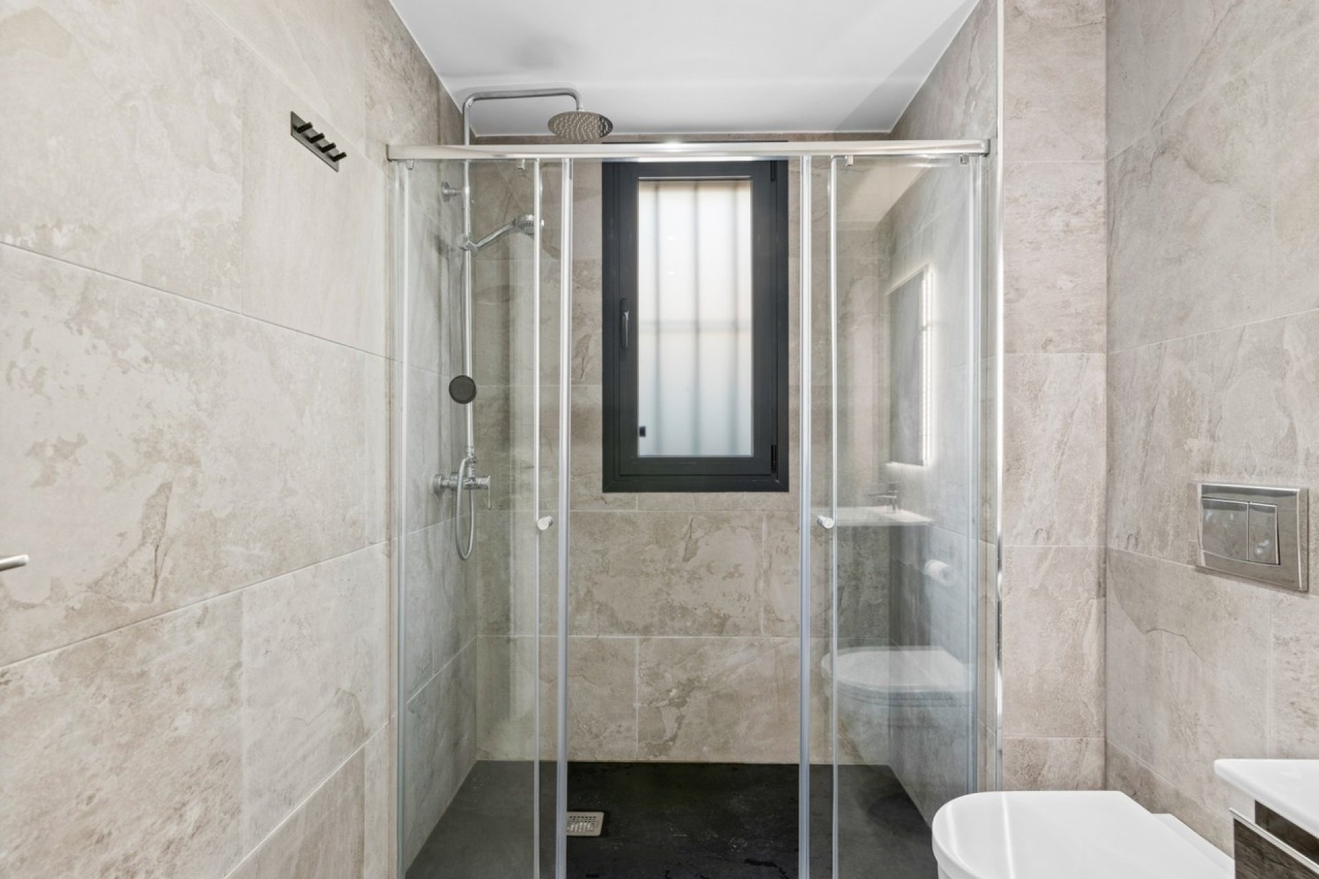 Odsprzedaż - Villa - Orihuela Costa - Cabo Roig