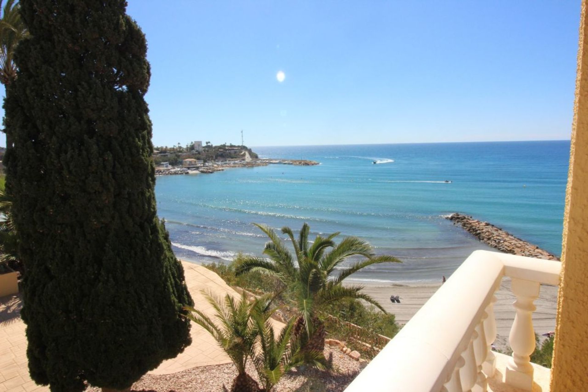 Odsprzedaż - Villa - Orihuela Costa - Cabo Roig