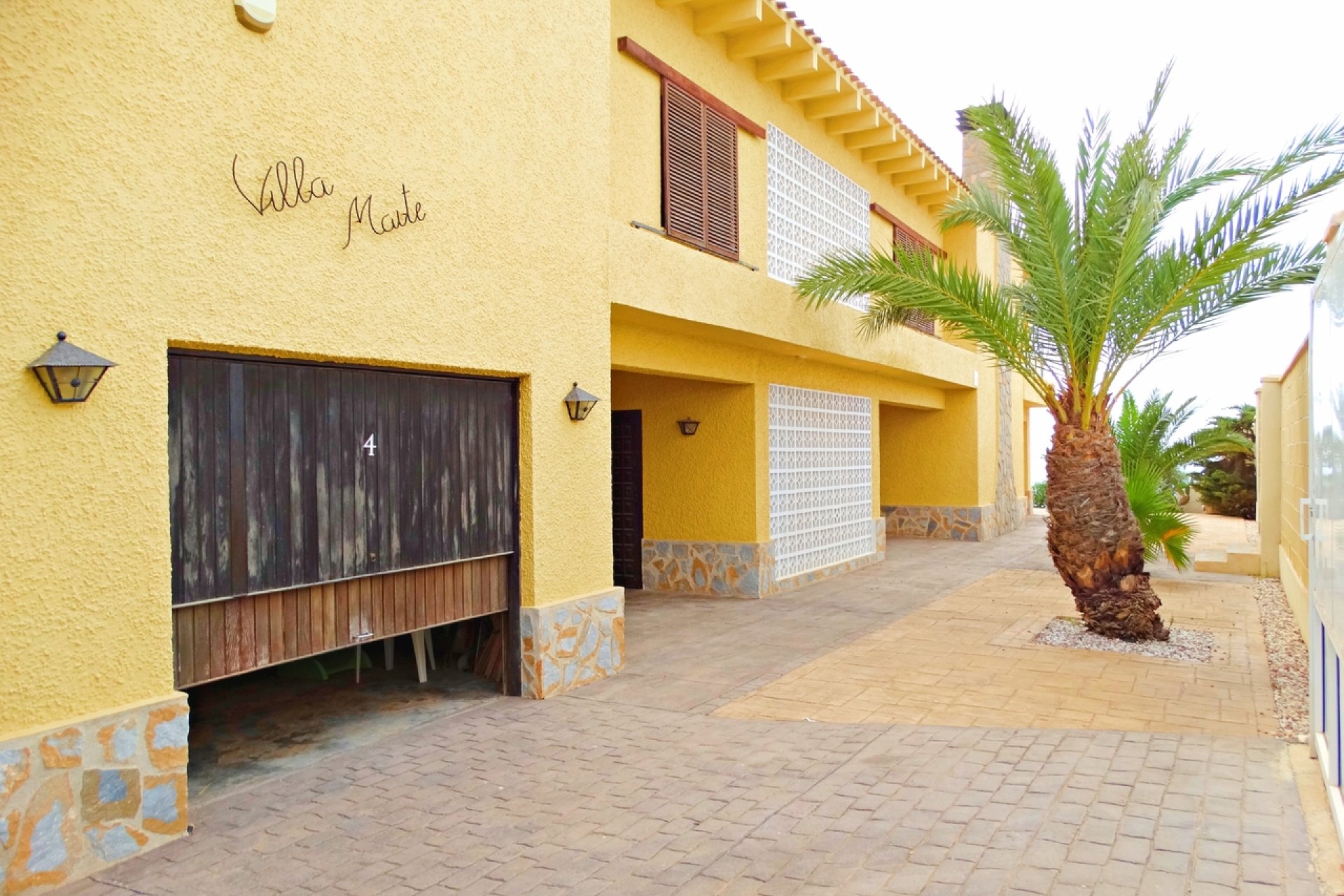 Odsprzedaż - Villa - Orihuela Costa - Cabo Roig