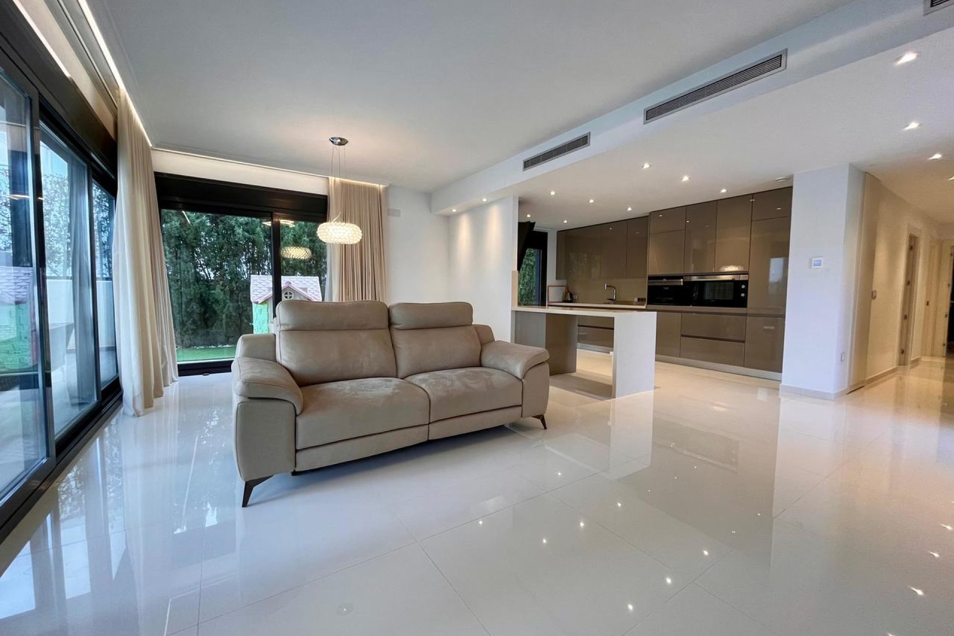 Odsprzedaż - Villa - Orihuela Costa - Dehesa de Campoamor