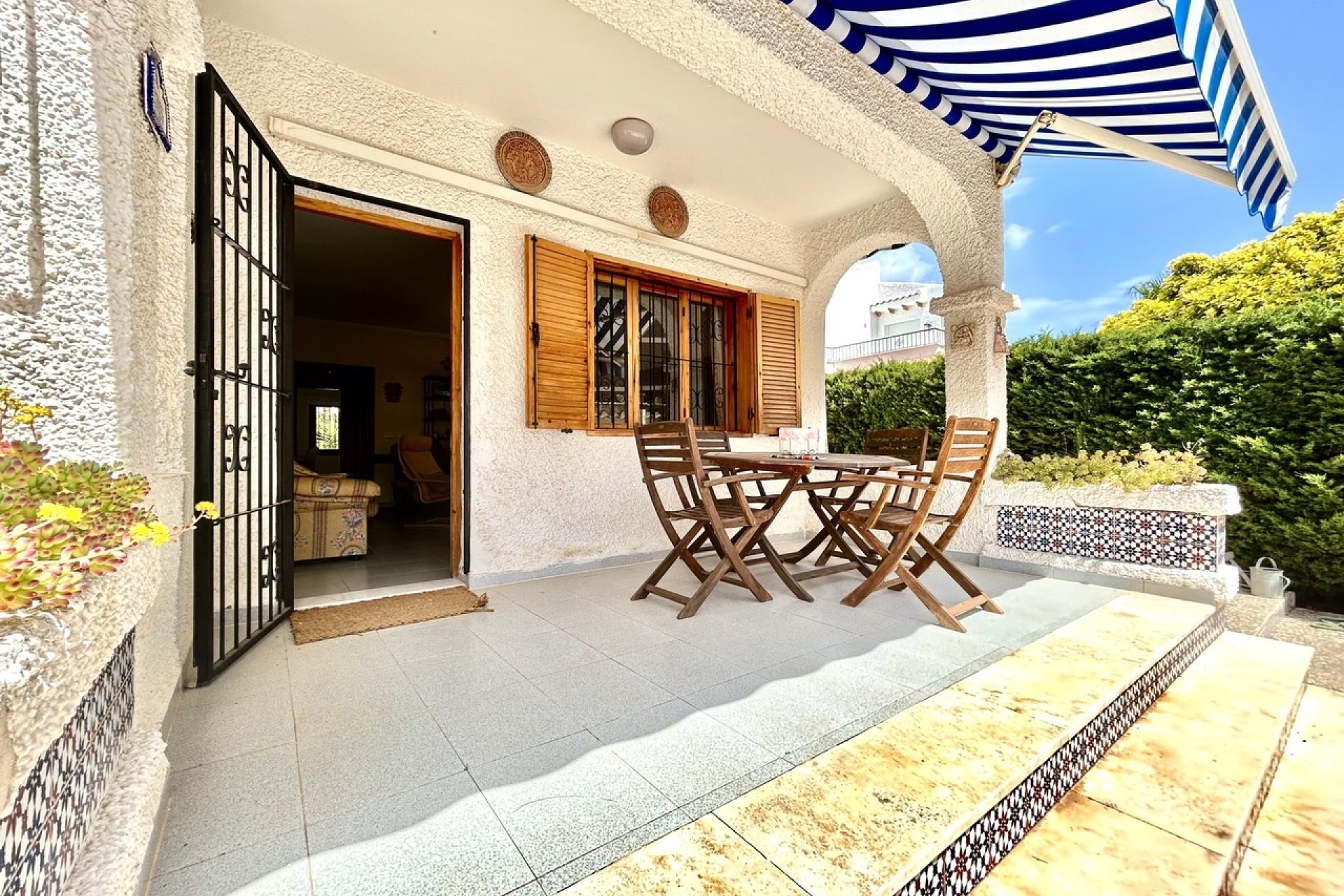 Odsprzedaż - Villa - Orihuela Costa - La Zenia