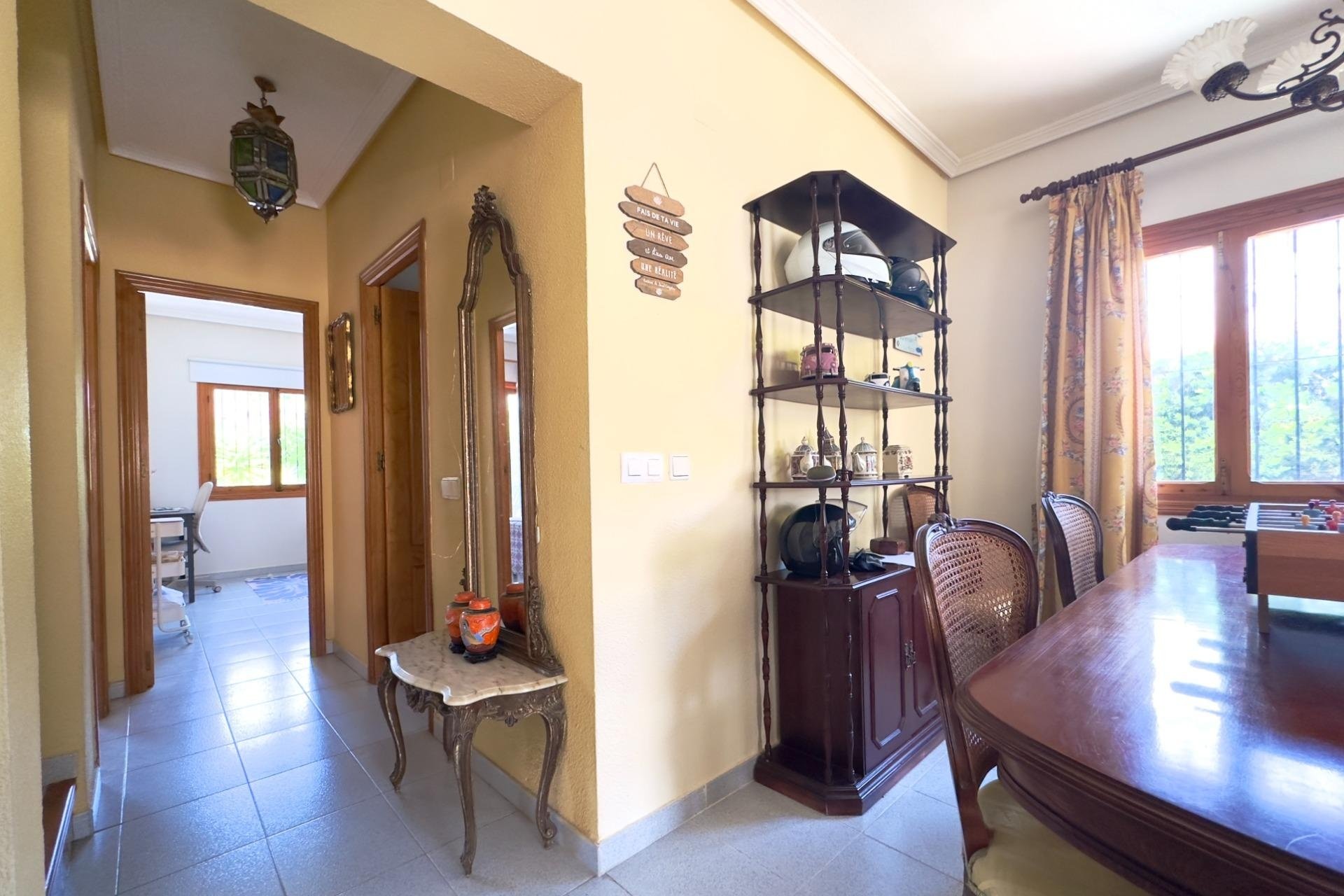 Odsprzedaż - Villa - Orihuela Costa - La Zenia