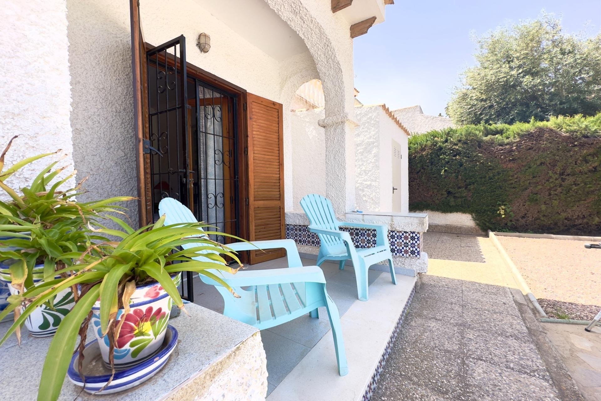 Odsprzedaż - Villa - Orihuela Costa - La Zenia
