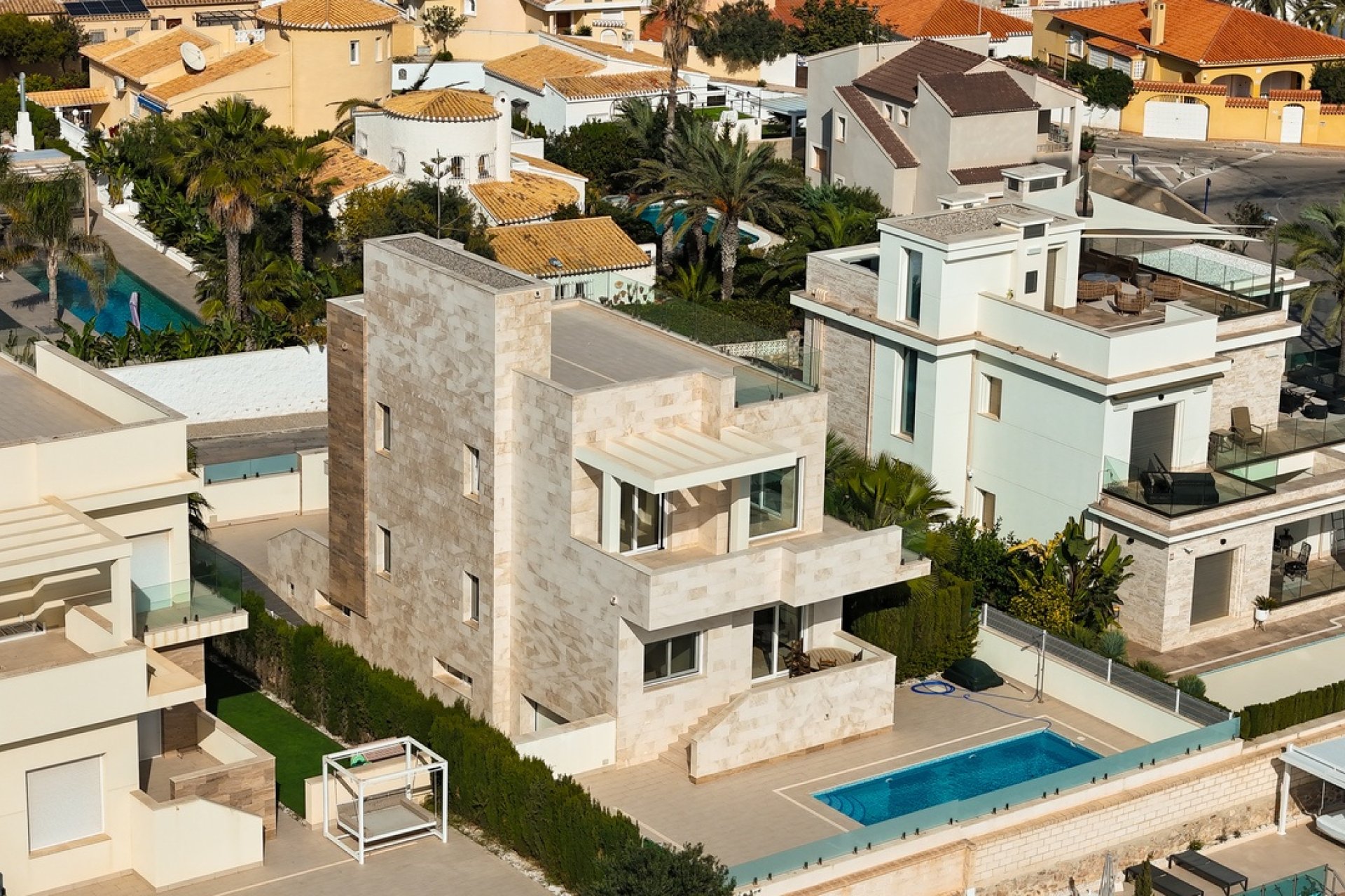 Odsprzedaż - Villa - Orihuela Costa - La Zenia