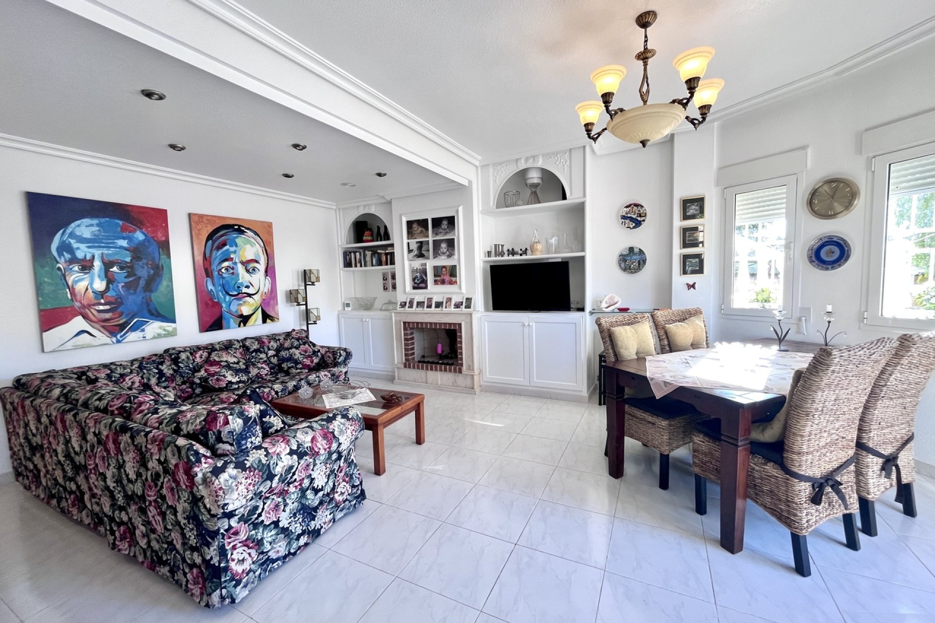 Odsprzedaż - Villa - Orihuela Costa - La Zenia