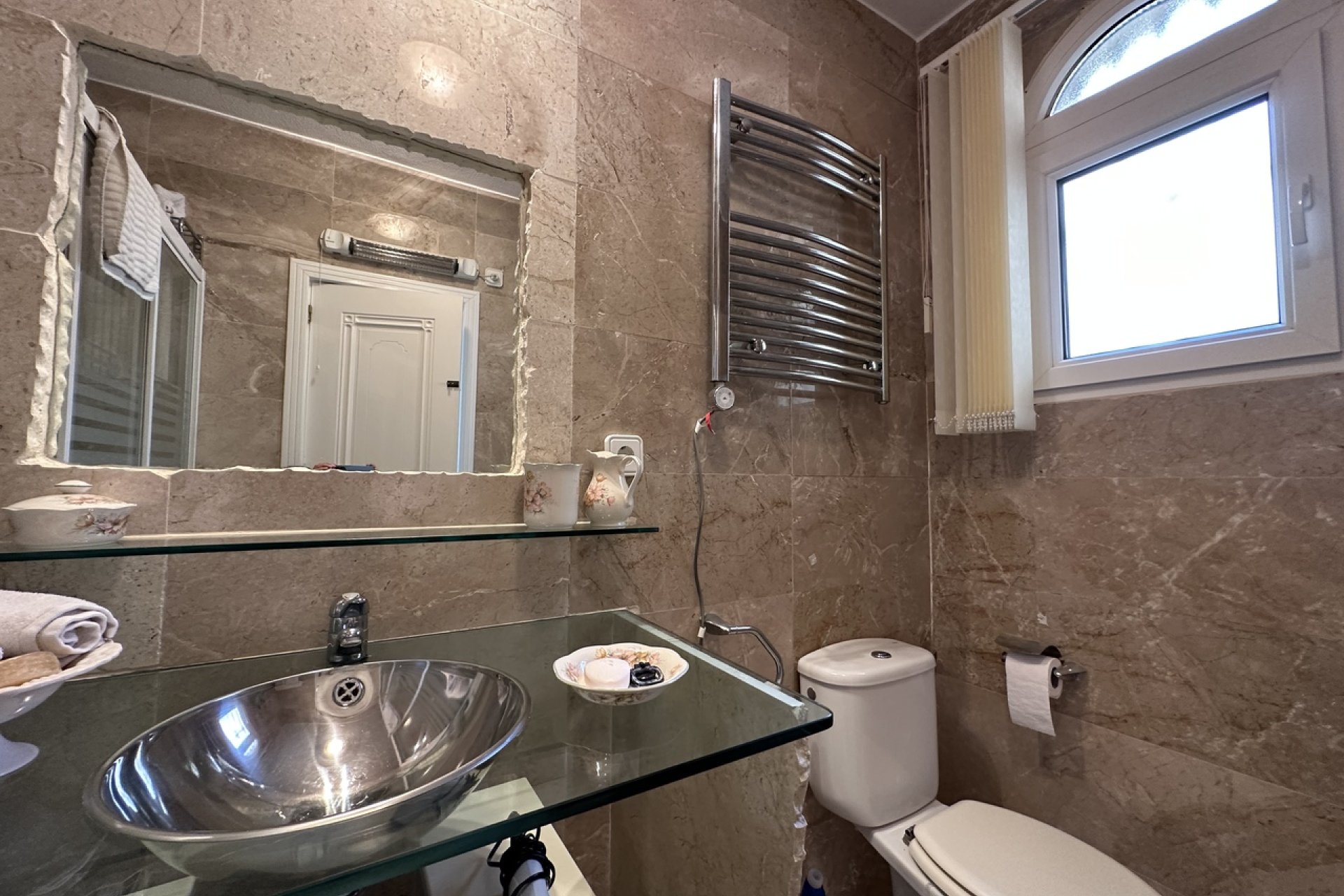 Odsprzedaż - Villa - Orihuela Costa - Las Ramblas