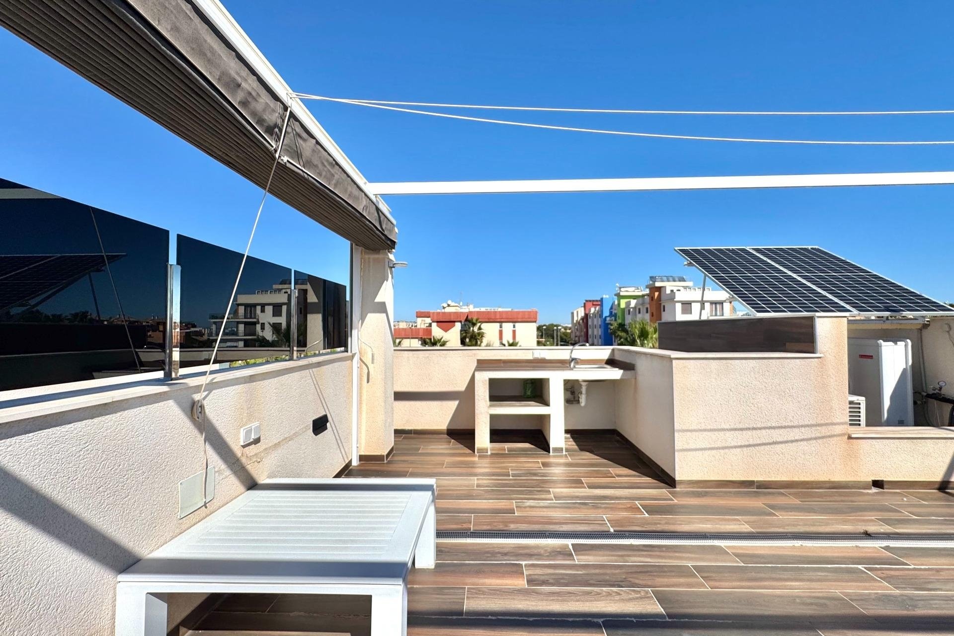 Odsprzedaż - Villa - Orihuela Costa - Lomas de Cabo Roig