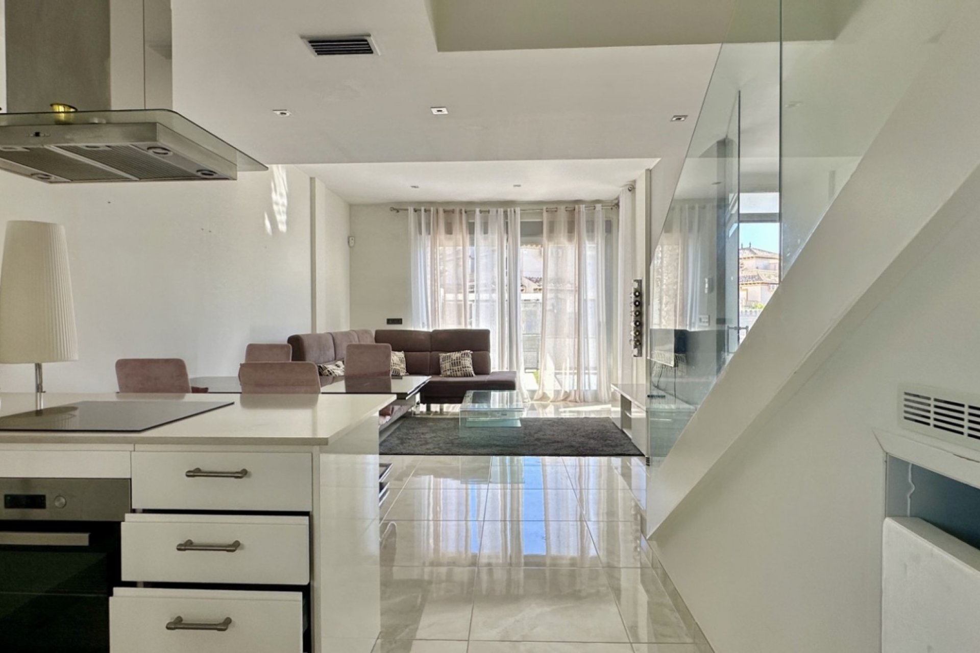 Odsprzedaż - Villa - Orihuela Costa - Lomas de Cabo Roig