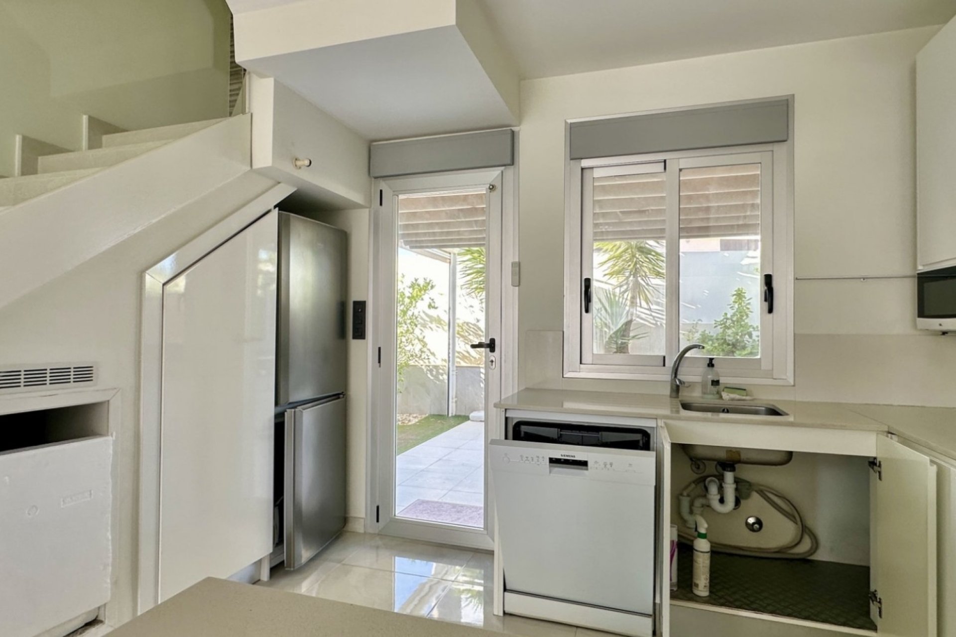 Odsprzedaż - Villa - Orihuela Costa - Lomas de Cabo Roig