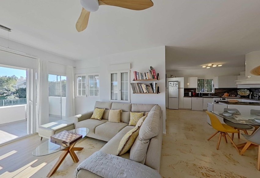 Odsprzedaż - Villa - Orihuela Costa - Lomas de Cabo Roig