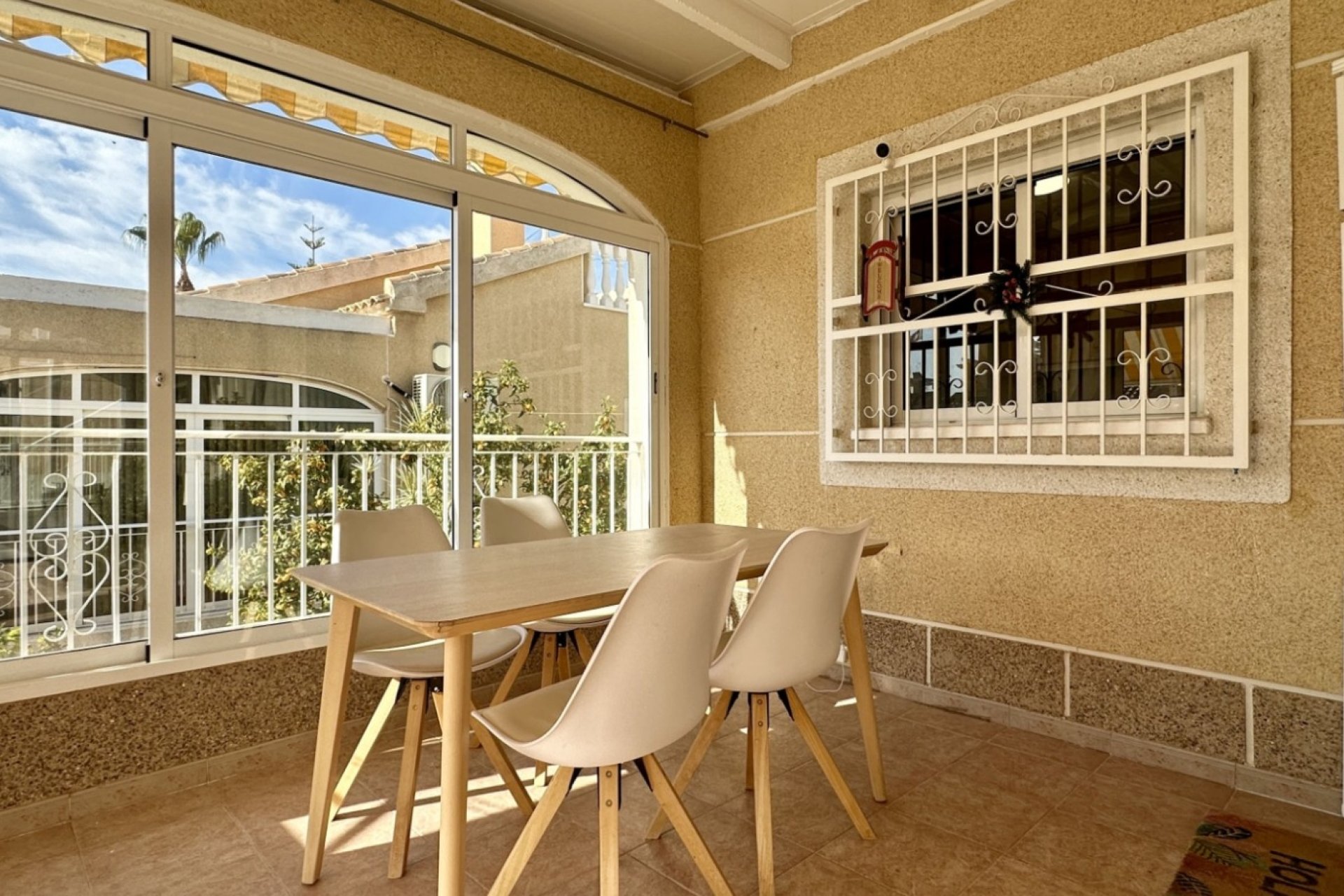 Odsprzedaż - Villa - Orihuela Costa - Los Altos