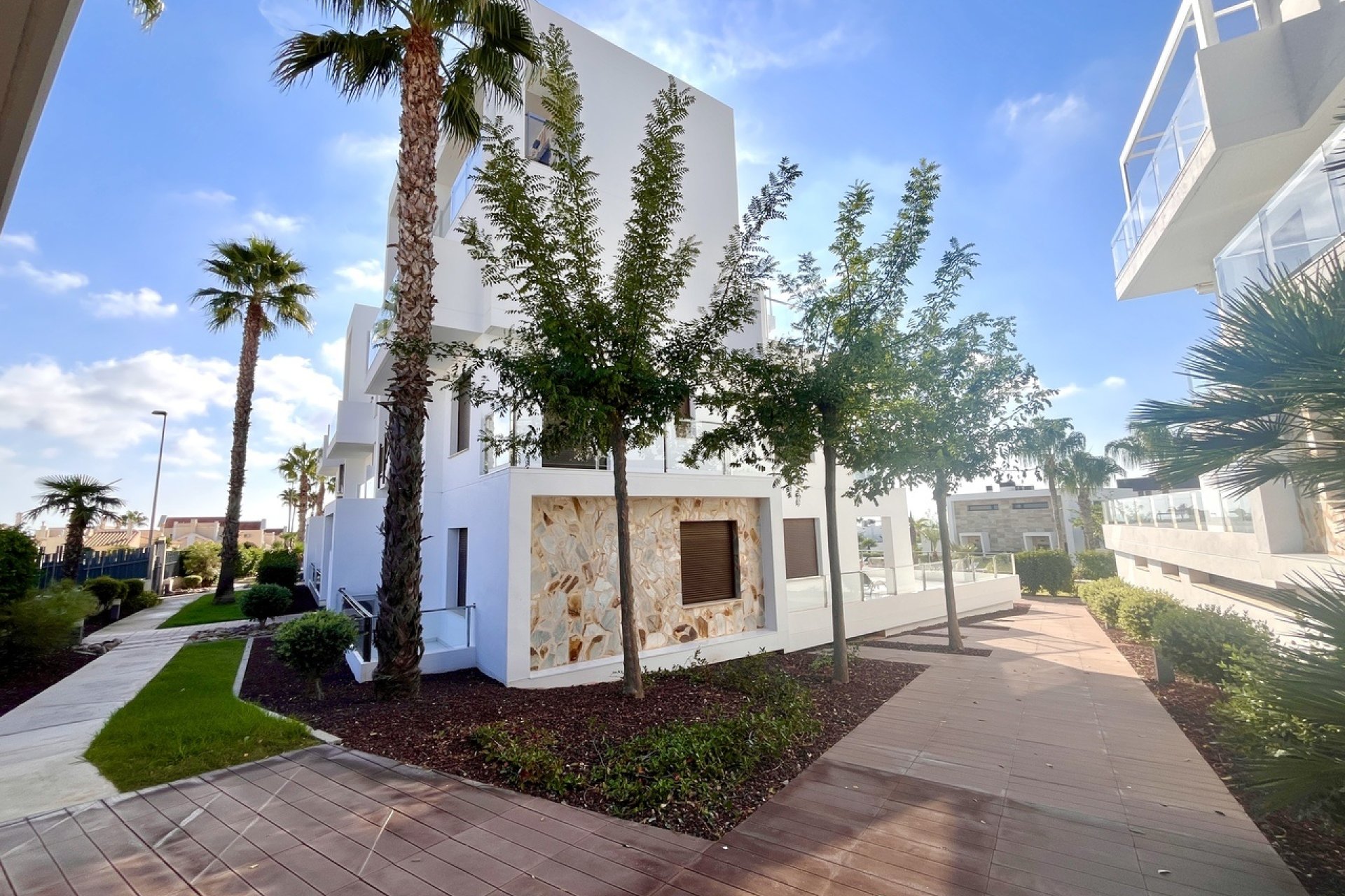 Odsprzedaż - Villa - Orihuela Costa - Los Dolses