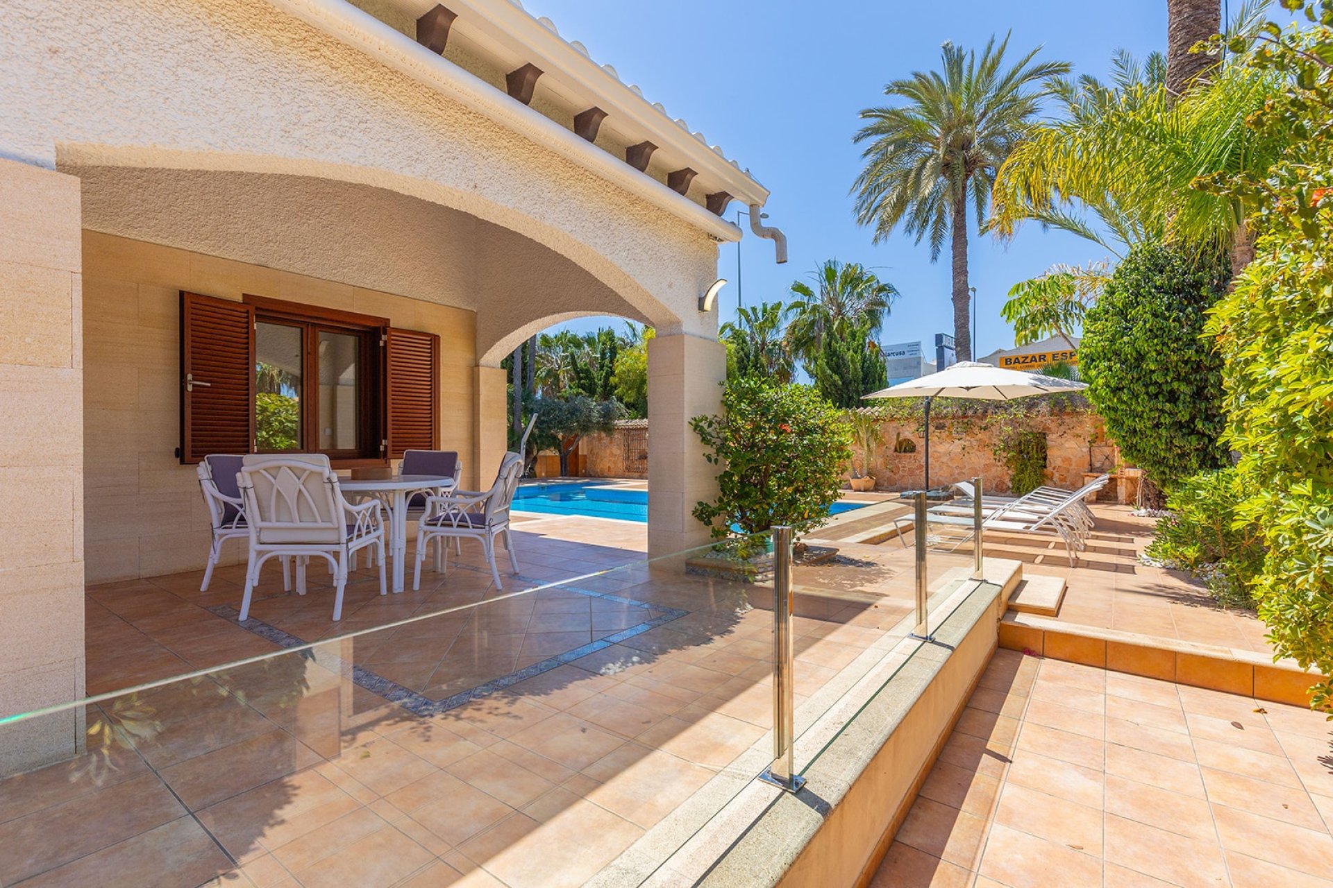 Odsprzedaż - Villa - Orihuela Costa - Punta Prima