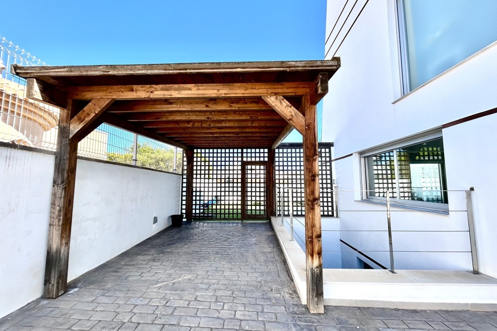 Odsprzedaż - Villa - Orihuela Costa - Villamartín