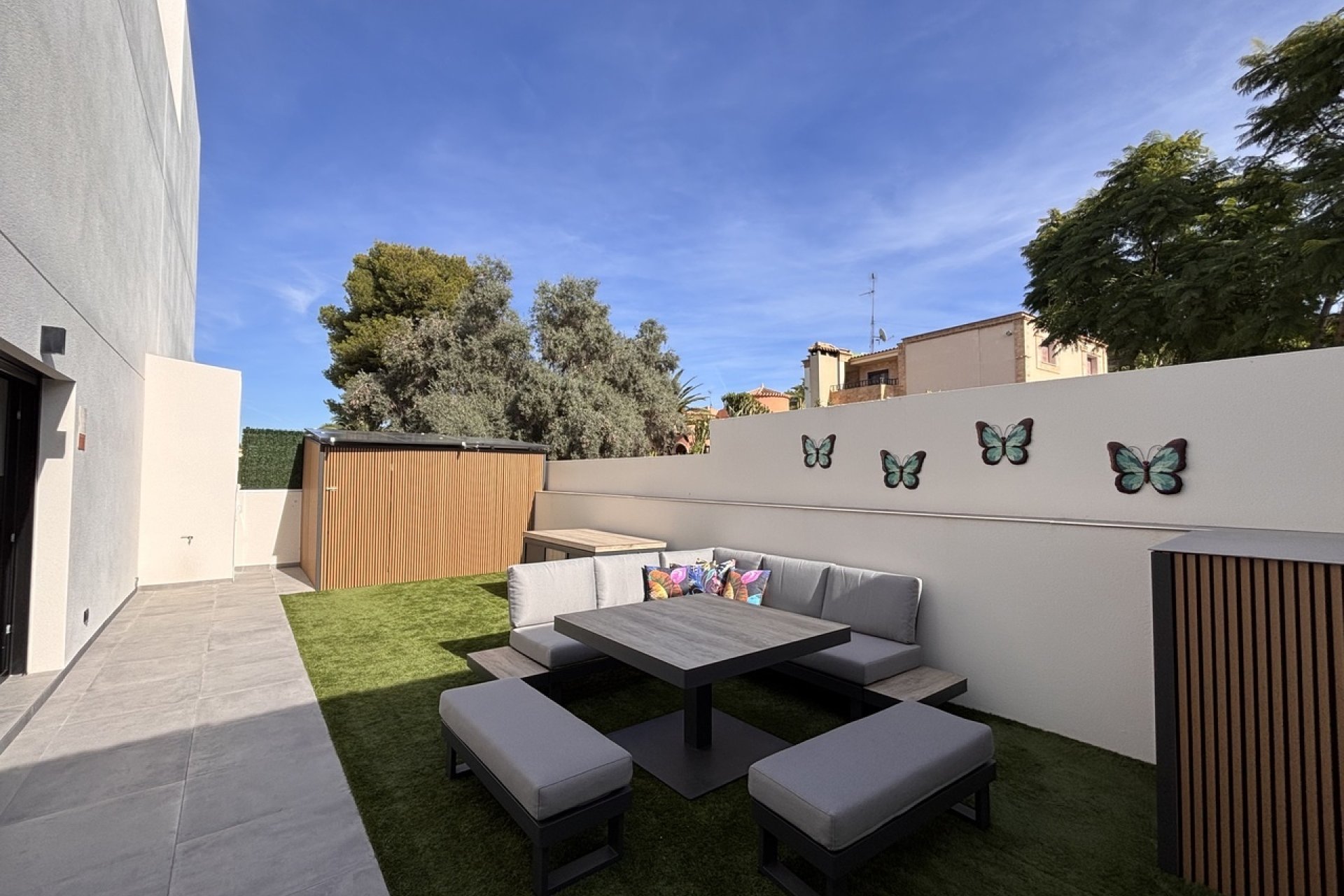 Odsprzedaż - Villa - Orihuela Costa - Villamartín