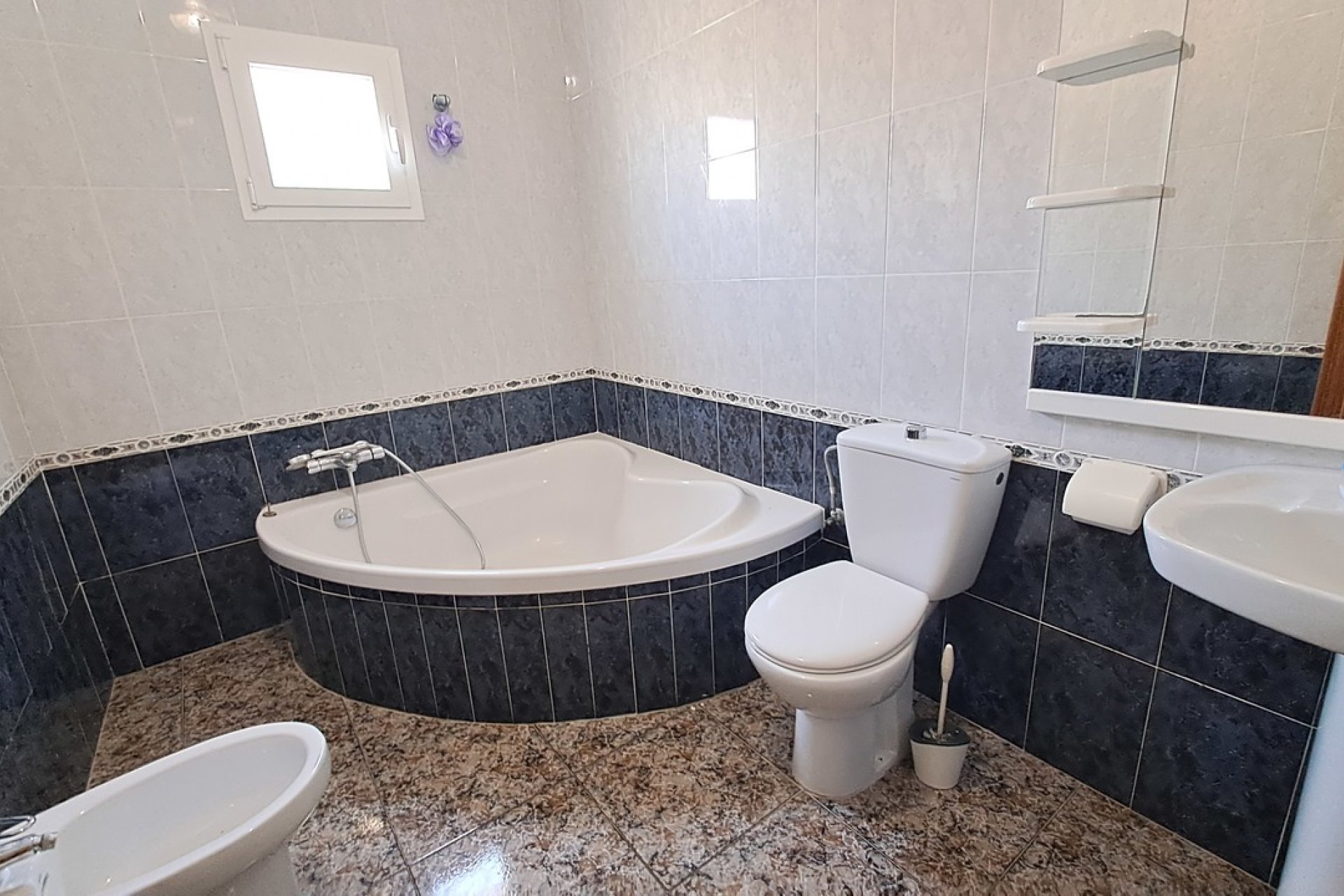 Odsprzedaż - Villa - Orihuela Costa - Villamartín