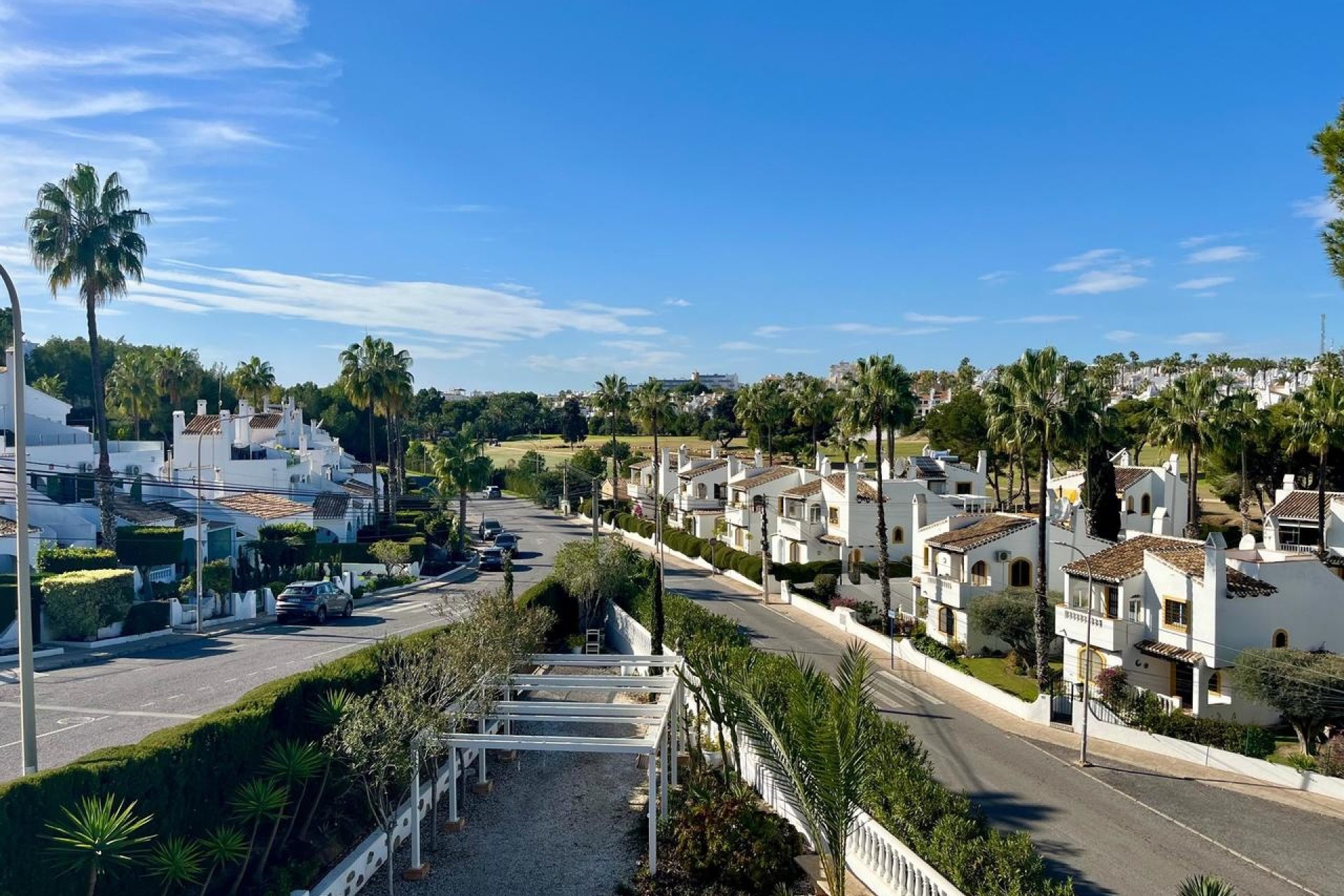 Odsprzedaż - Villa - Orihuela Costa - Villamartín