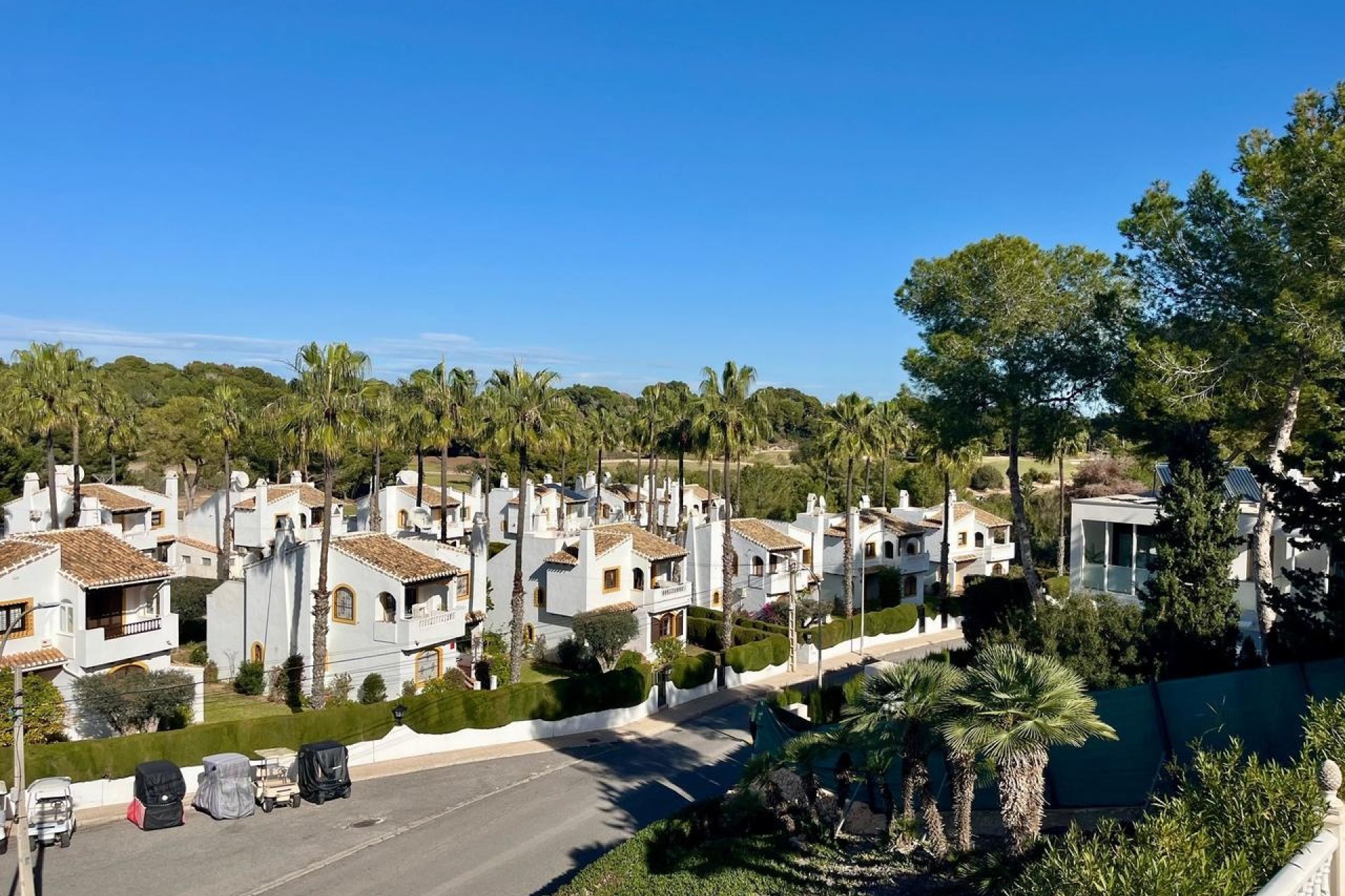Odsprzedaż - Villa - Orihuela Costa - Villamartín