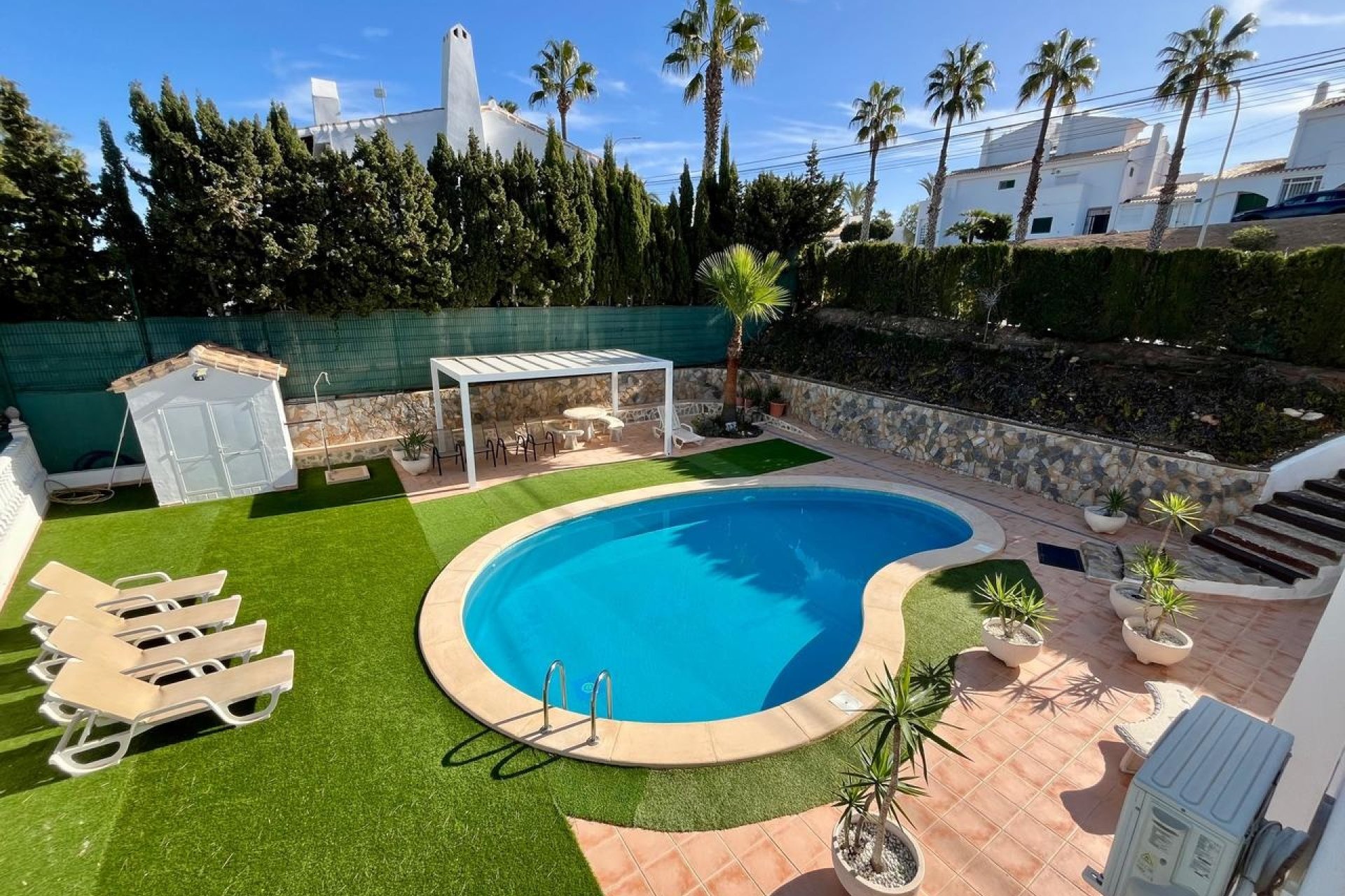 Odsprzedaż - Villa - Orihuela Costa - Villamartín