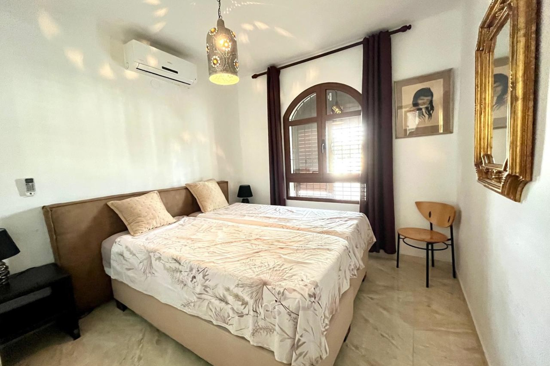 Odsprzedaż - Villa - Orihuela Costa - Villamartín