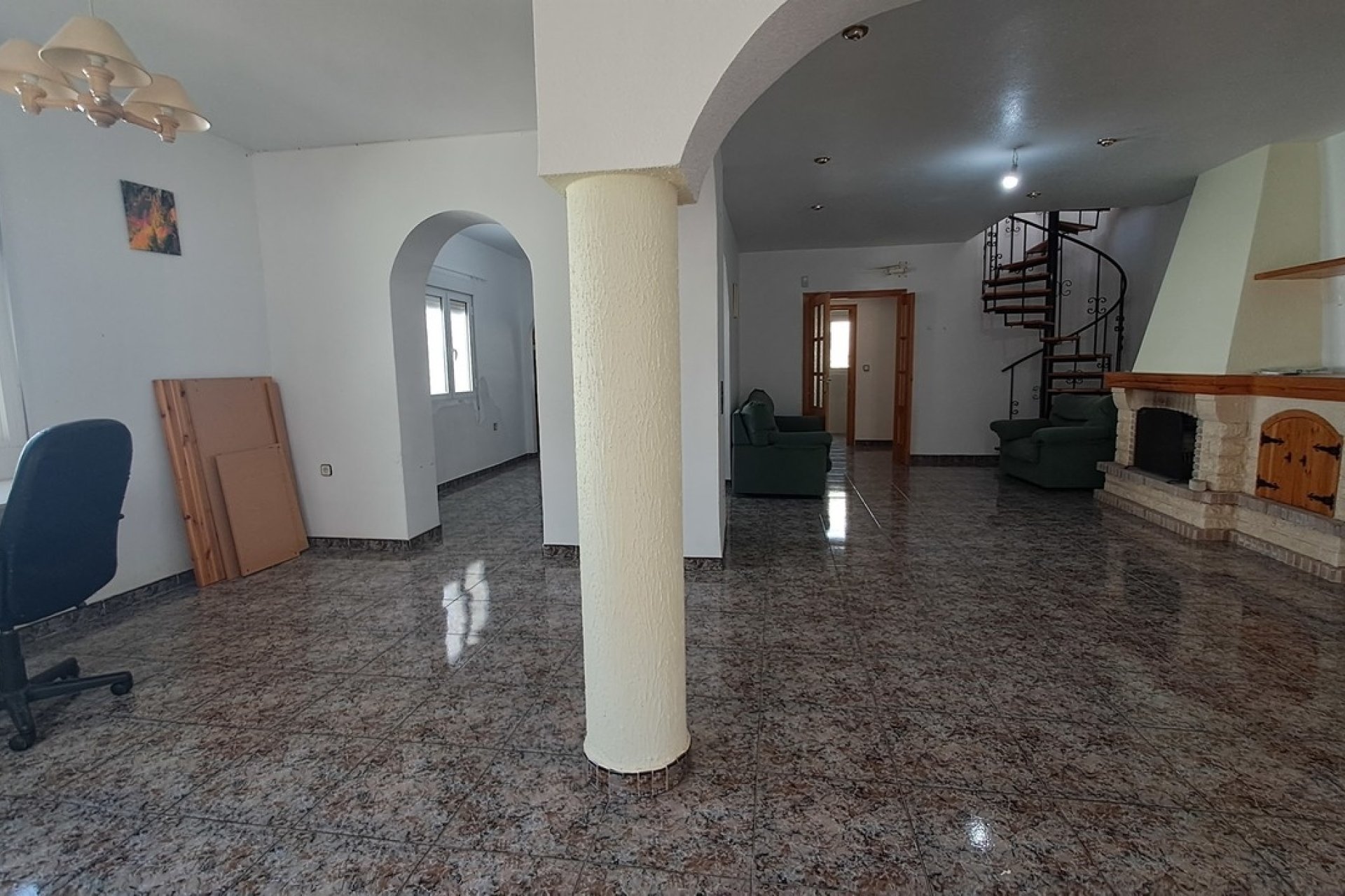 Odsprzedaż - Villa - Orihuela Costa - Villamartín