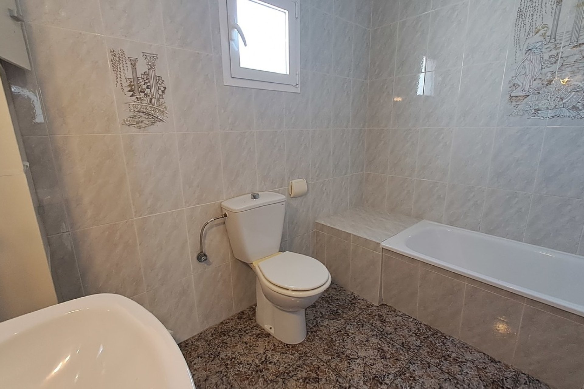 Odsprzedaż - Villa - Orihuela Costa - Villamartín