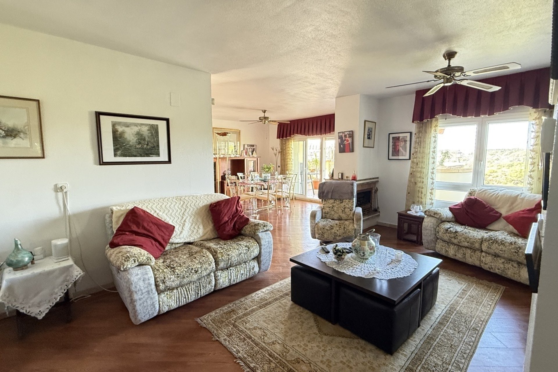 Odsprzedaż - Villa - Orihuela Costa - Villamartín