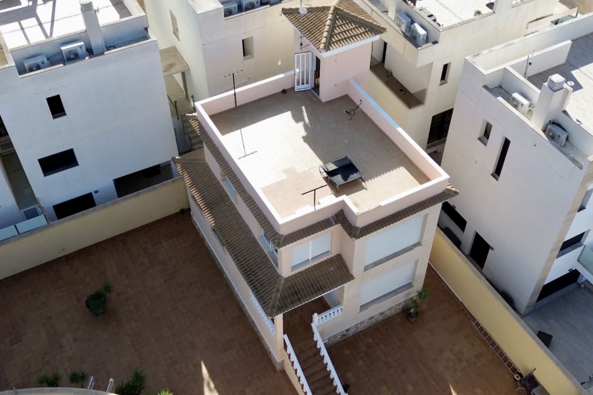 Odsprzedaż - Villa - Orihuela Costa - Villamartín