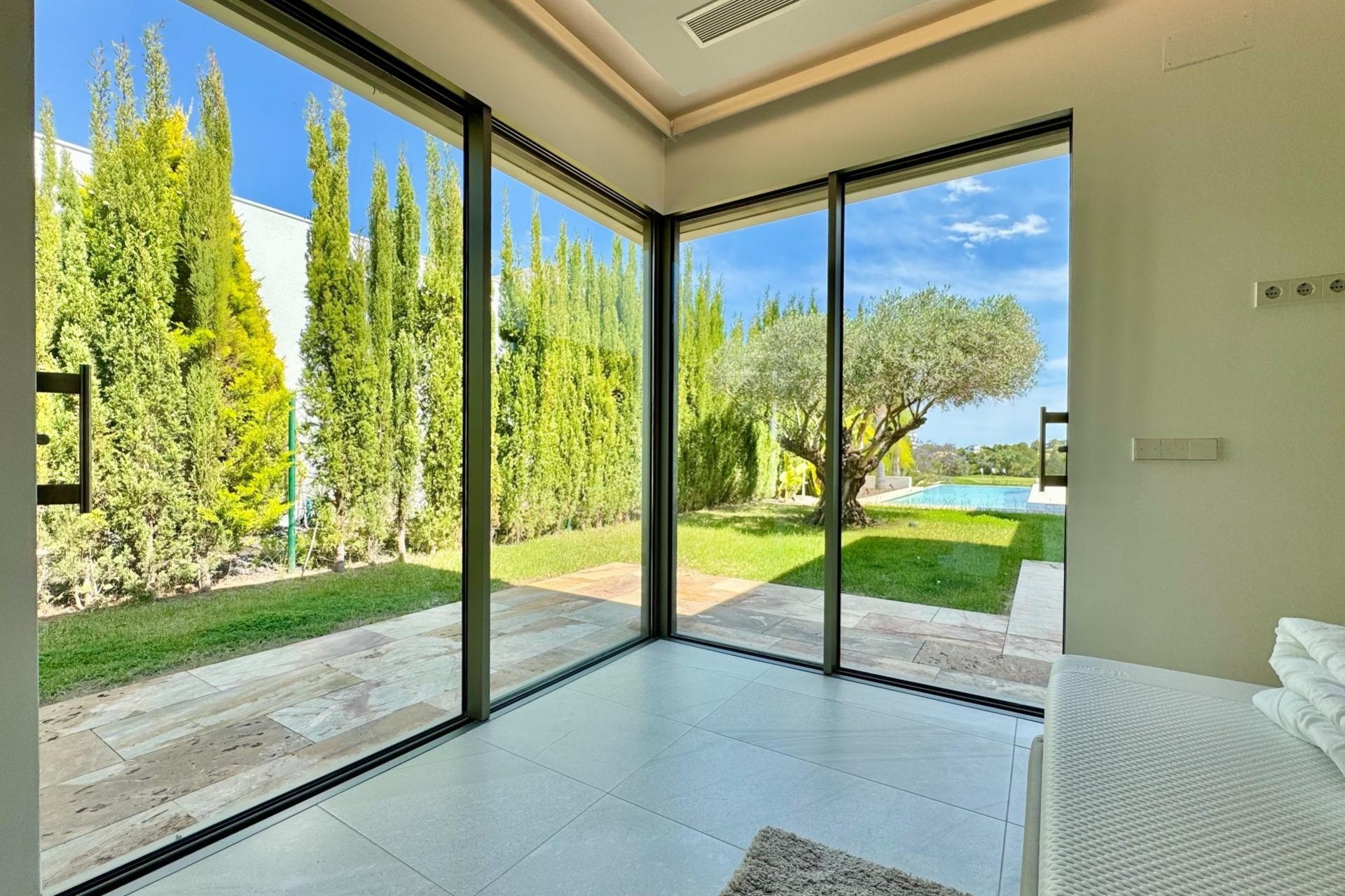 Odsprzedaż - Villa - Orihuela - Las Colinas Golf - Country Club